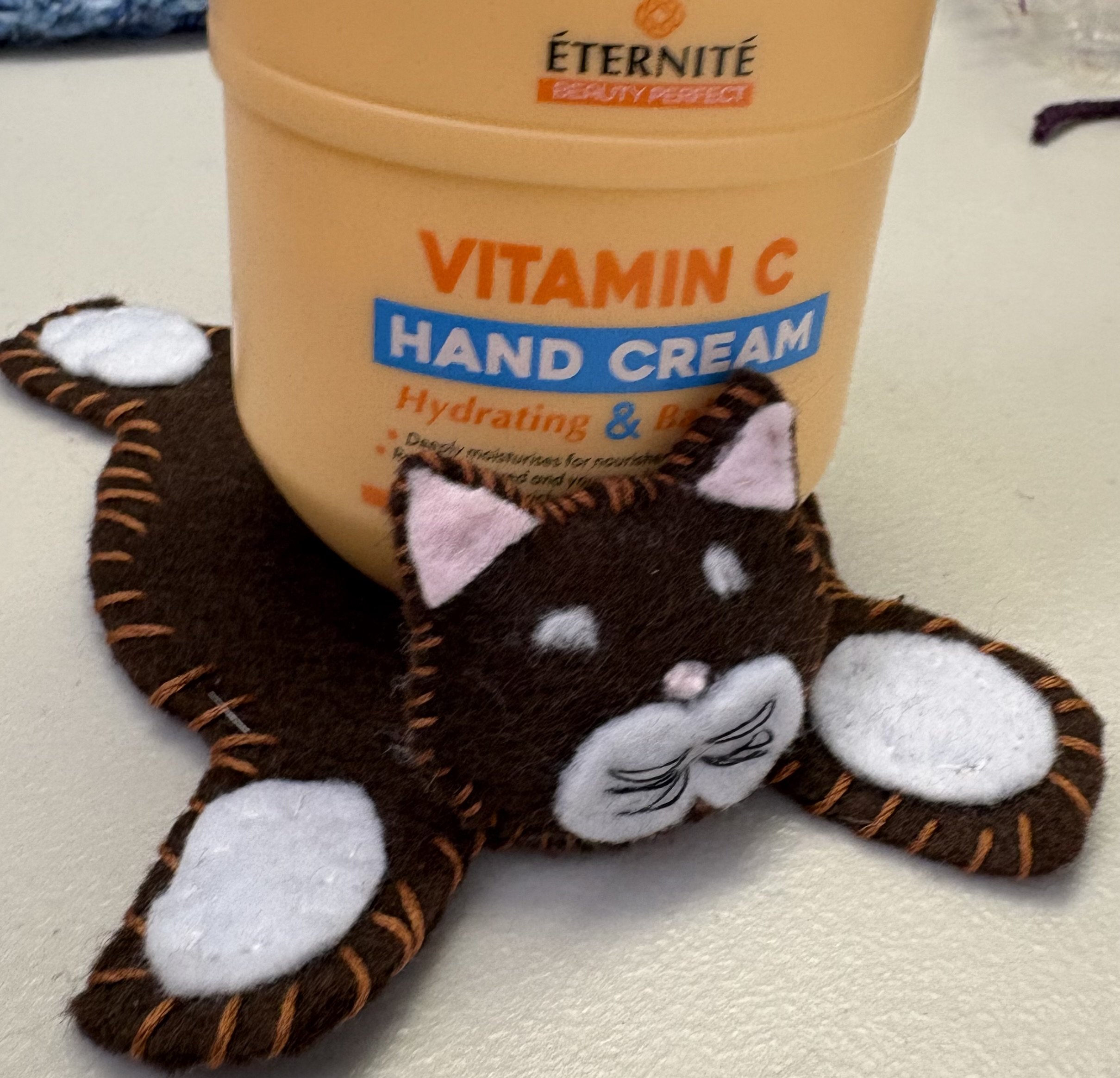 Sew your own cat coaster