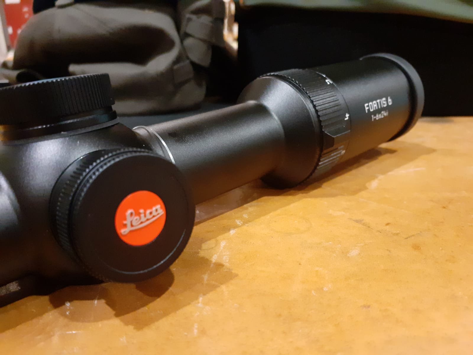 Leica fortis 6
