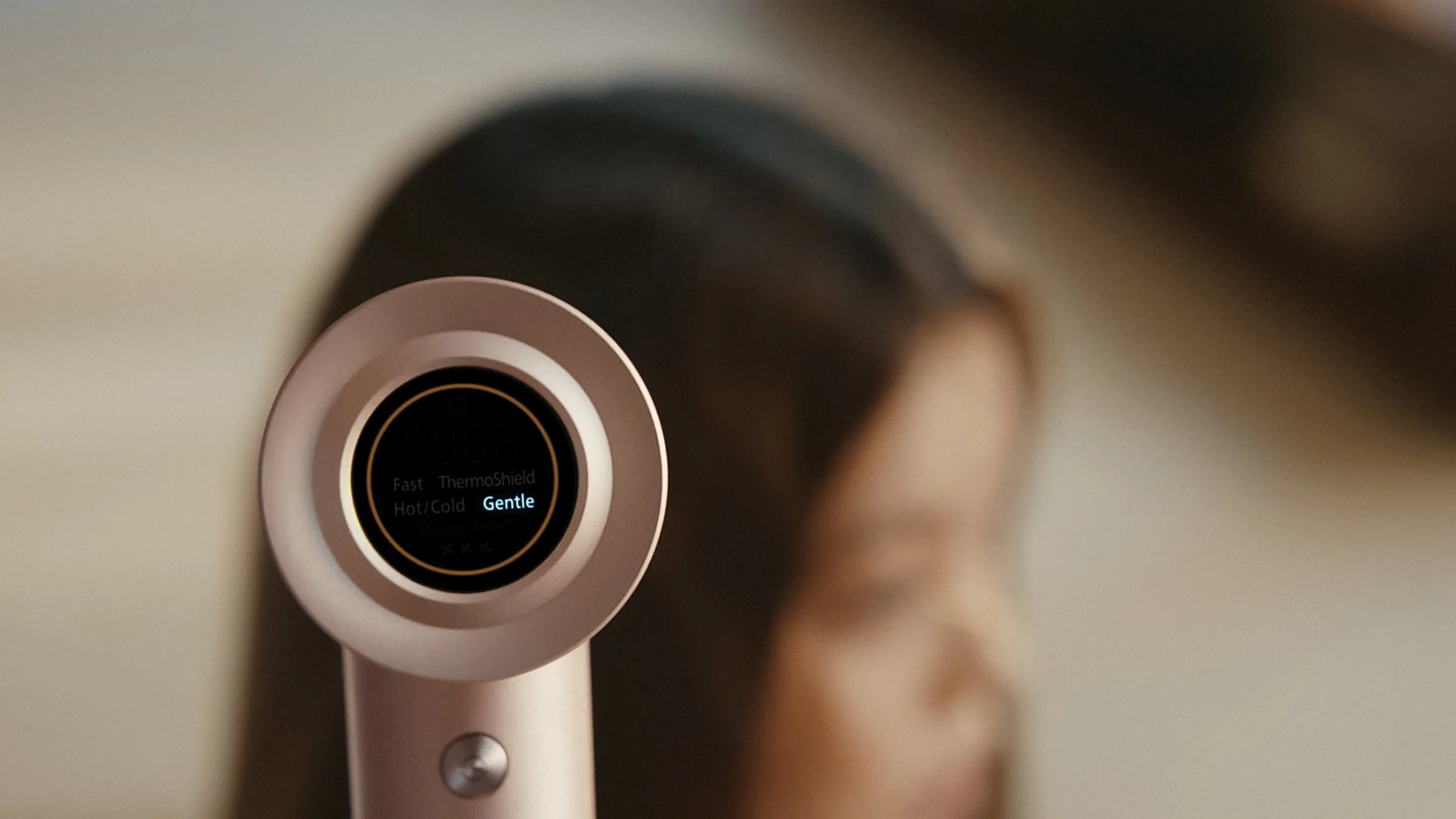 Philips Hairdryer Campaign. |

Philips Haircare. Photography: Conor Vella