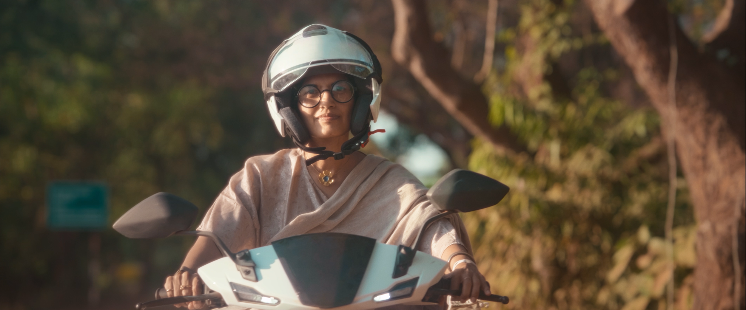 AUR_Priya_V001.00_01_18_20.Still008.png