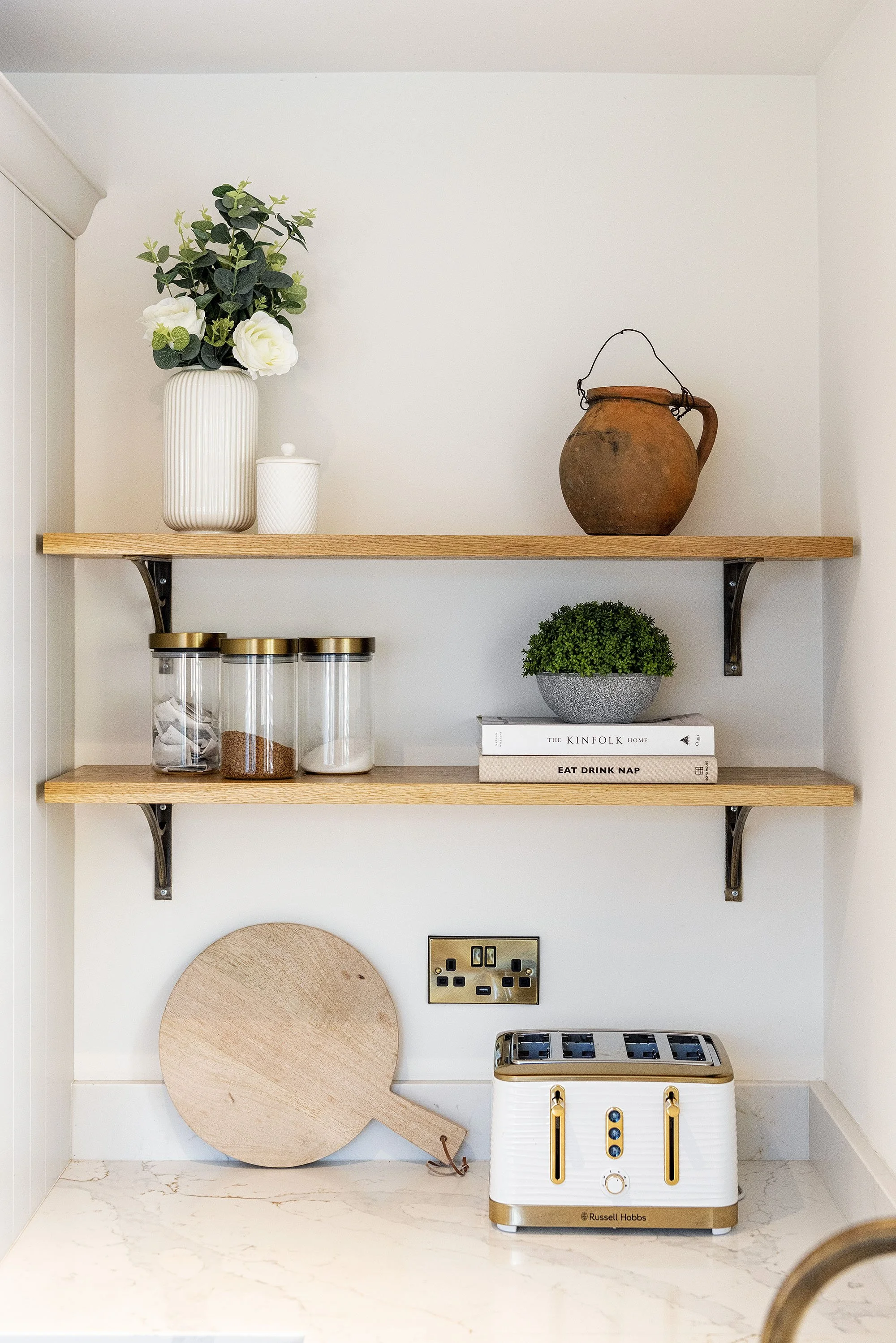 Virtual interior design consultation