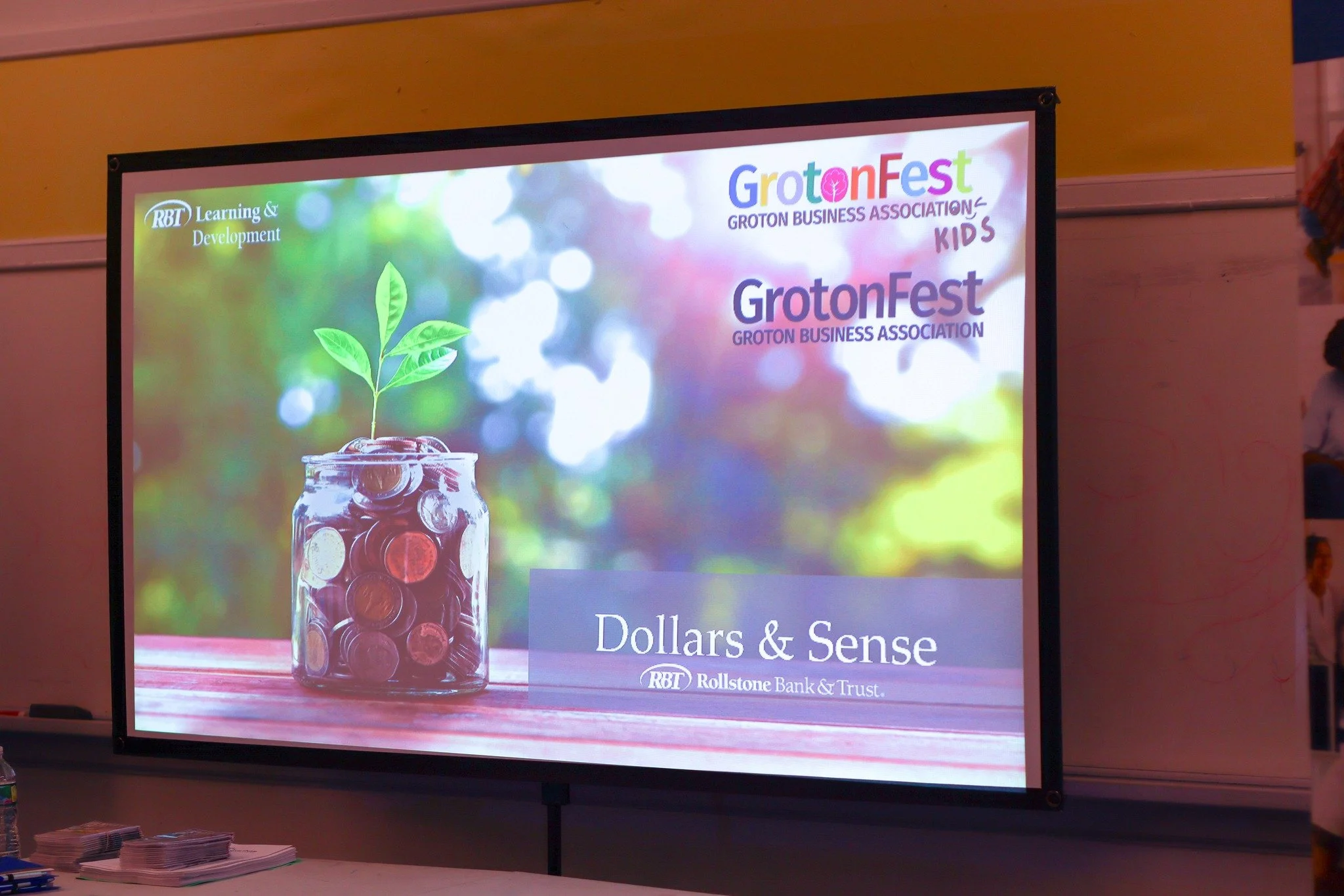 Amicke Coetzer & Roll Stone Bank 2025_Presentation1.jpg