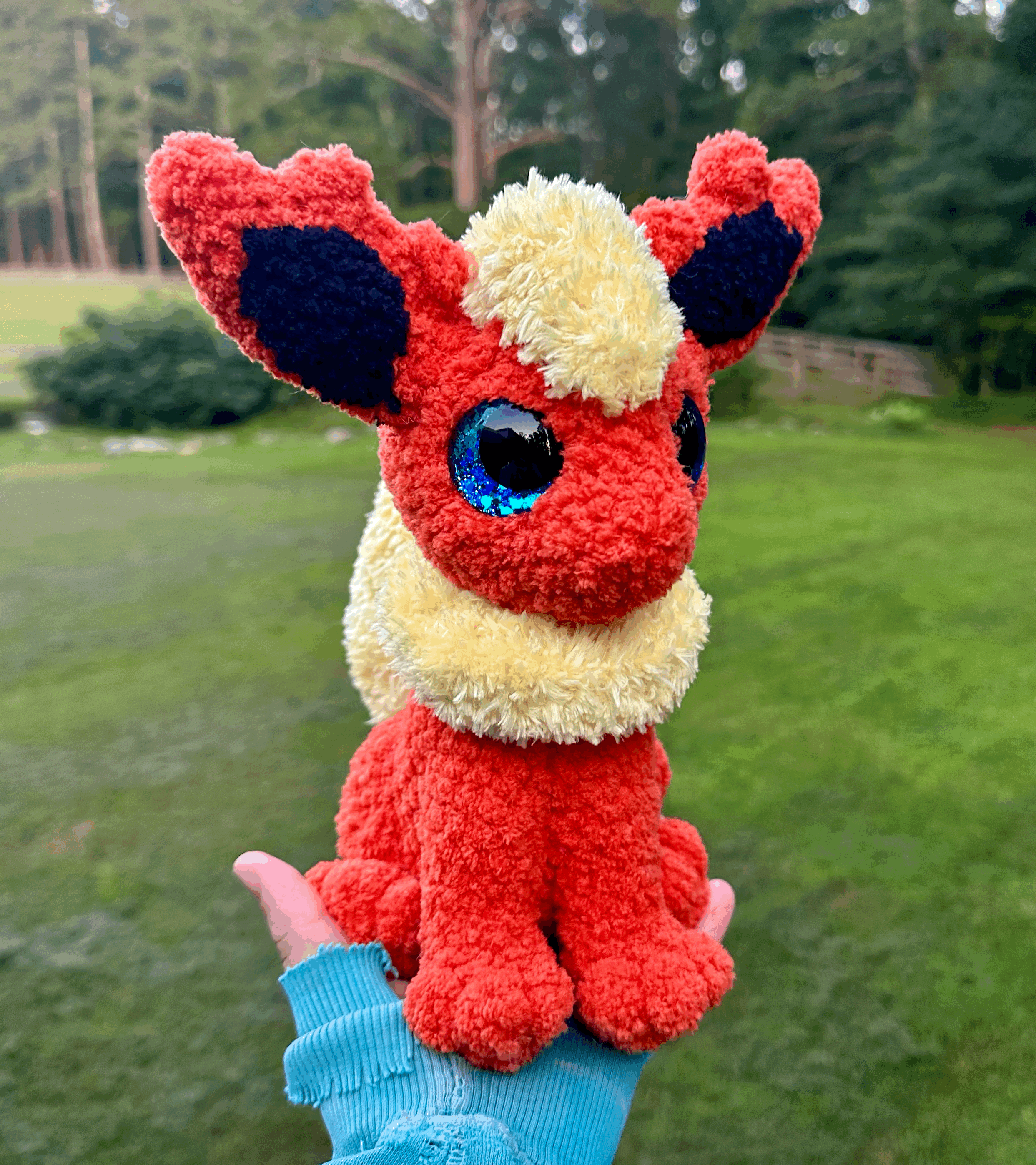 Flareon (Sitting Version)