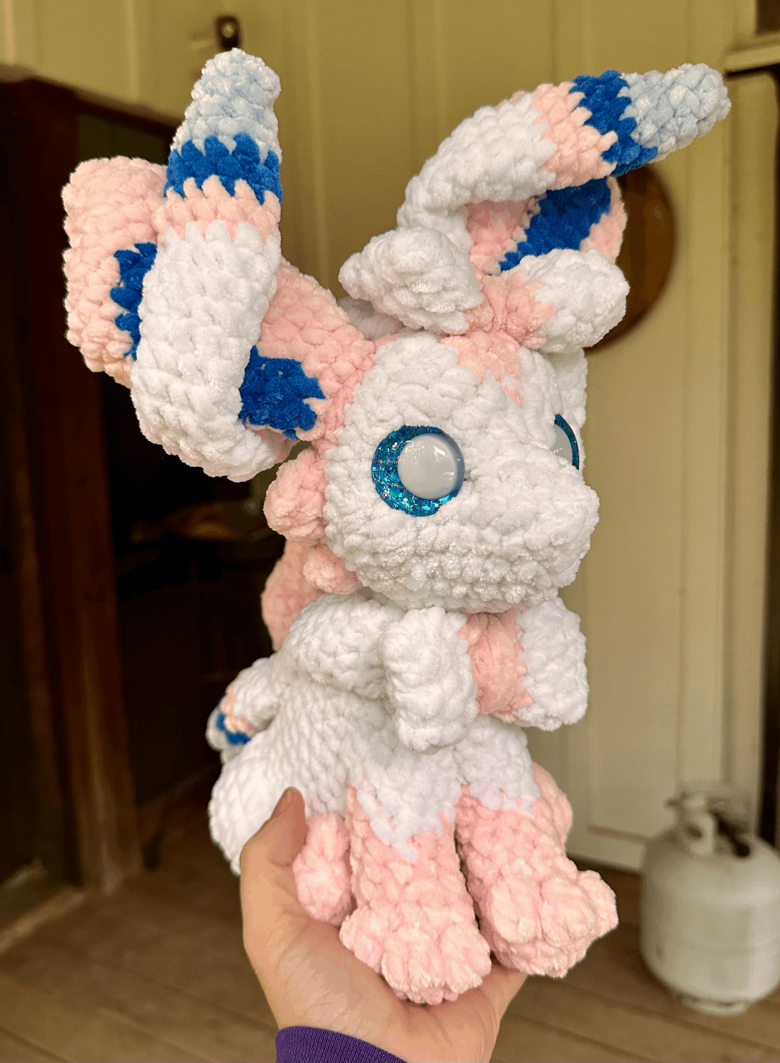 Sylveon (Sitting Version)