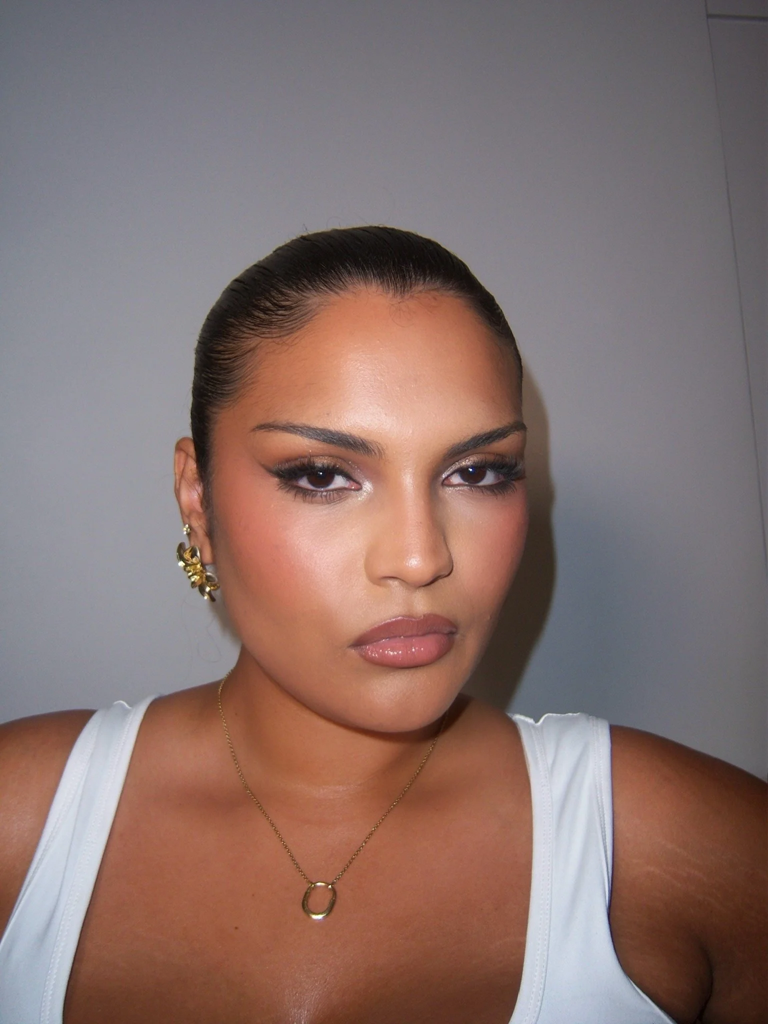 Facetune_08-06-2026-14-54-25.jpeg