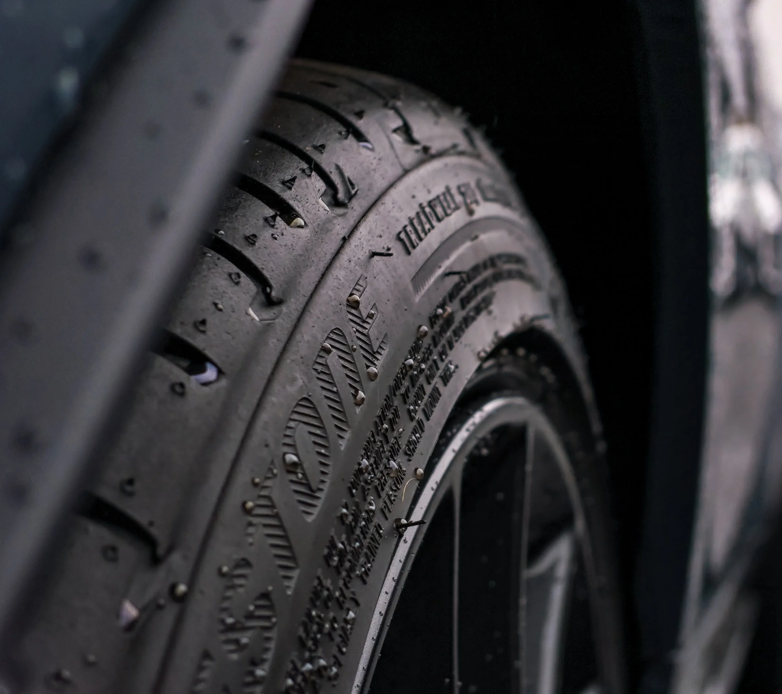 STEAMBOAT TIRE WORKS