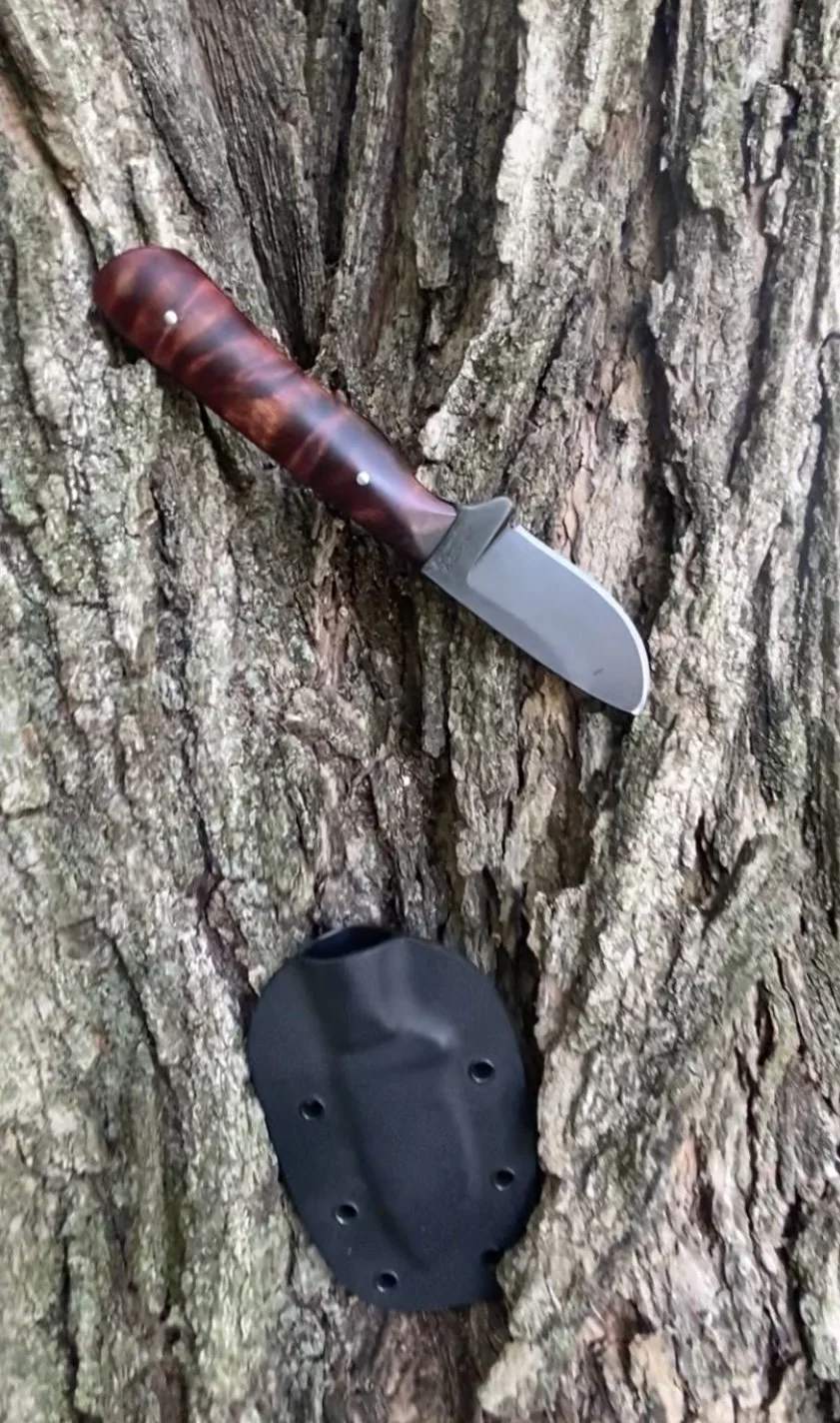 EDC Skinning Knife