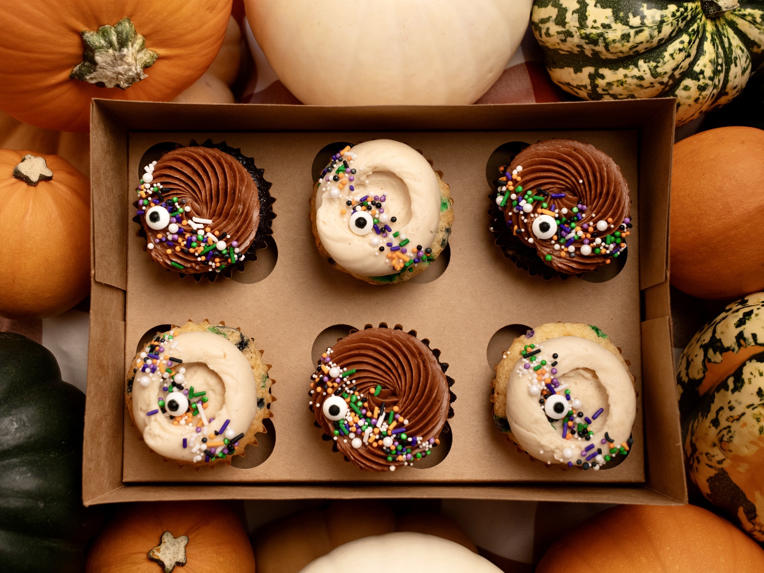 The Party Favor Box_Full Box_Original.JPG