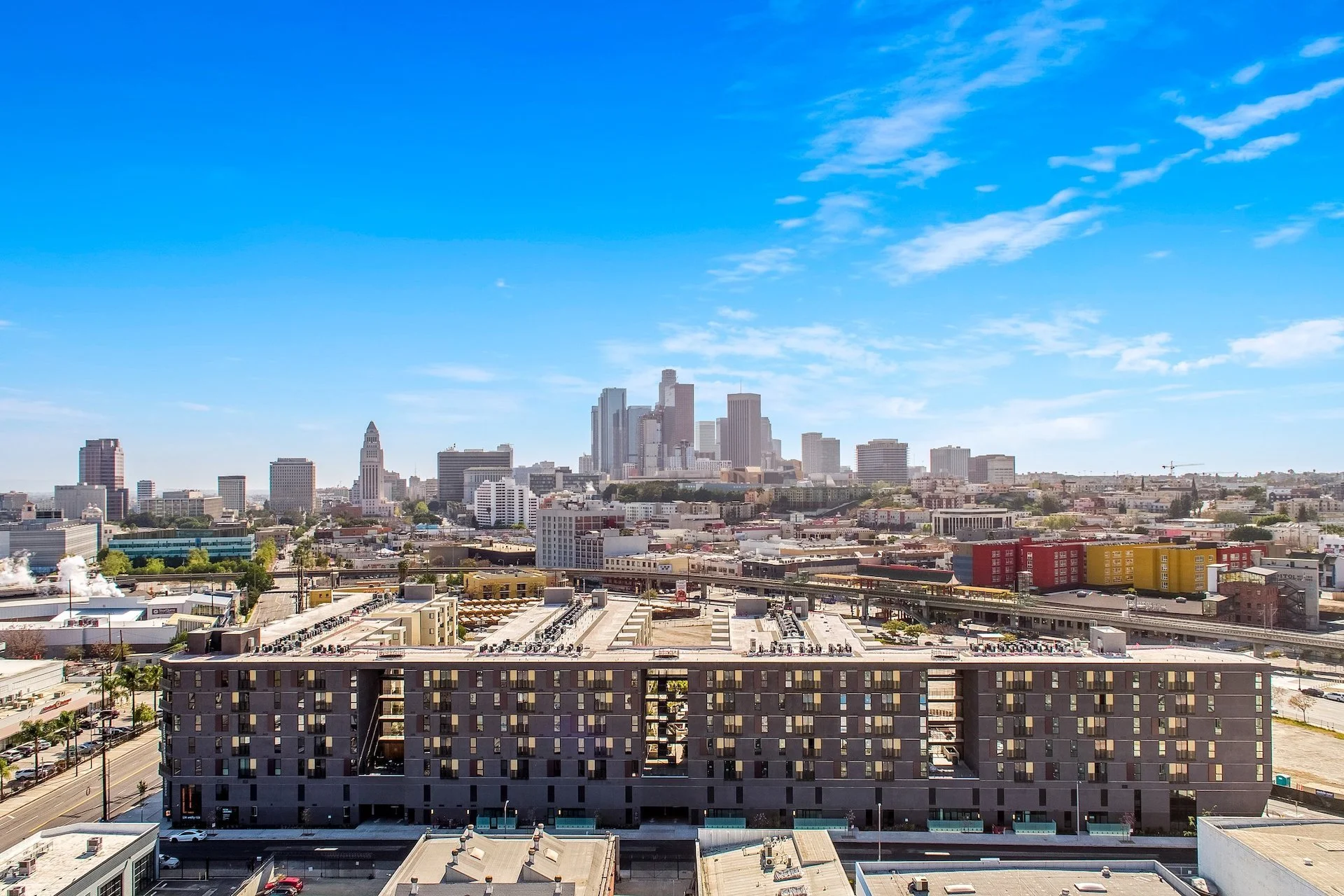 web_Llewellyn Apartments_Los Angeles.jpeg