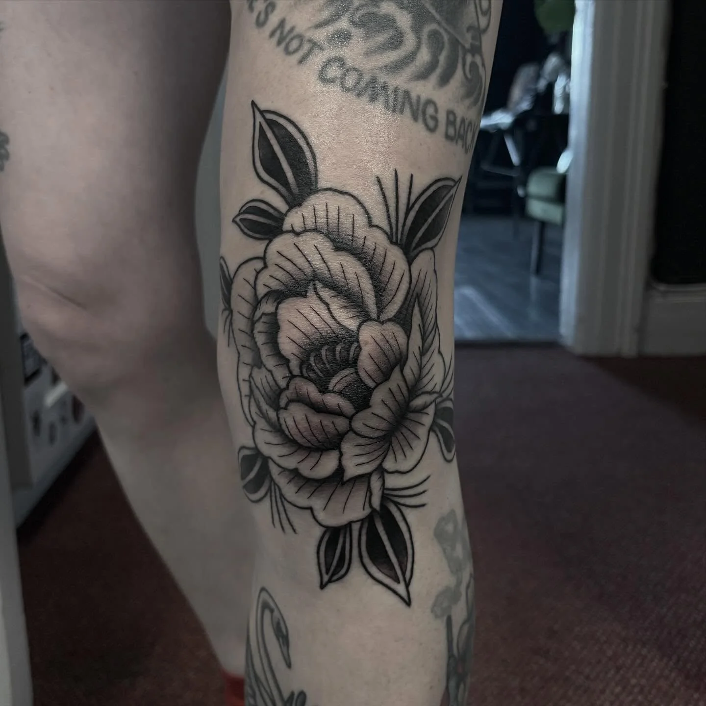 Knee piece ❤️&zwj;🔥❤️&zwj;🔥 thanks so much! Done @secretdoor_studio #tattoo #kneetattoo #gerfertattoo