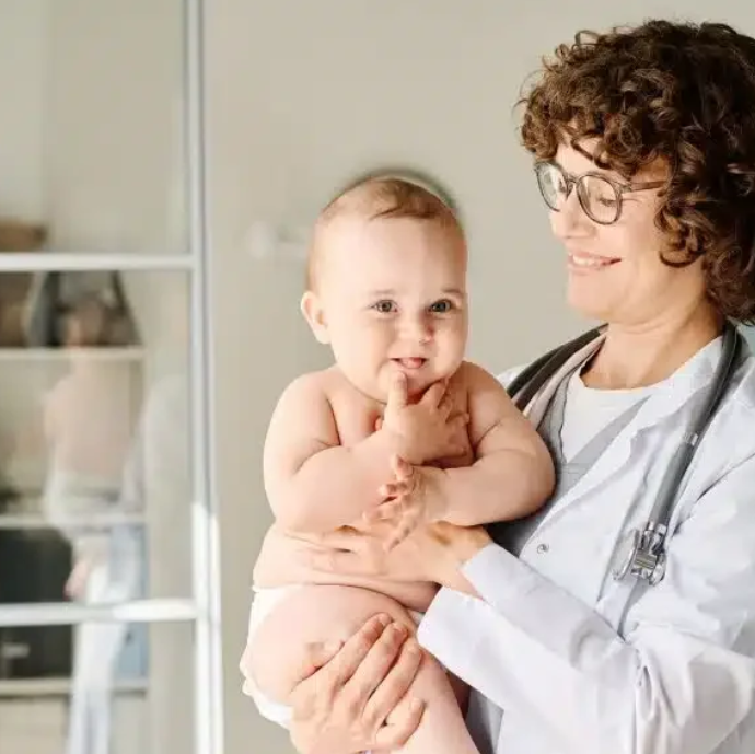 ZOPS o novorojenčkih - odziv v medijih