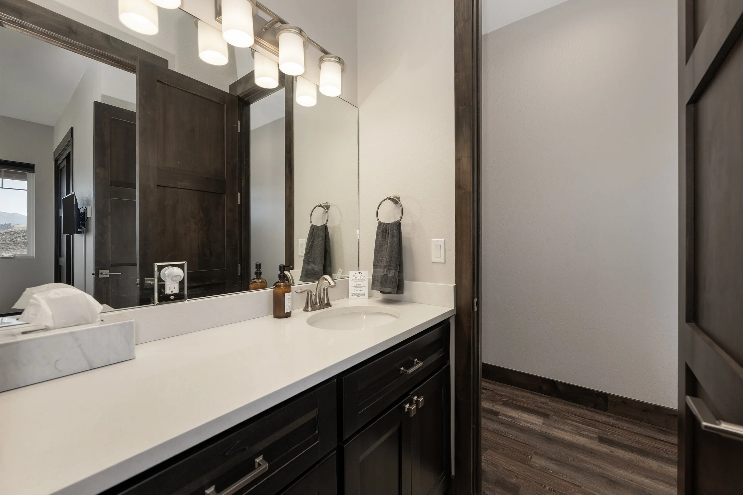 701 Saddle Ridge Ct pic 33.jpg