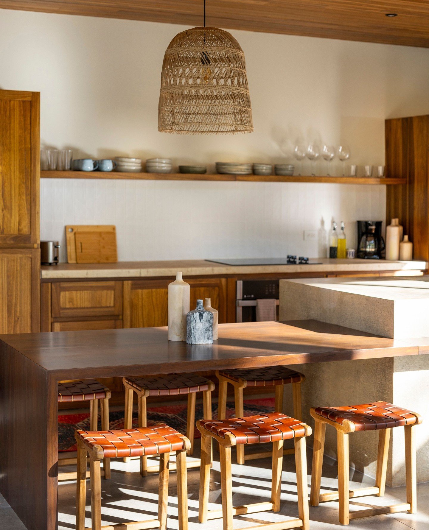 Indo Avellanas, Avellanas, Costa Rica.⁠
⁠
Architectural Design @gartongrougrouparchitecture⁠
Client @indoavellanas⁠
Contractor @parco_constructora⁠
Photography @garcia_lachner