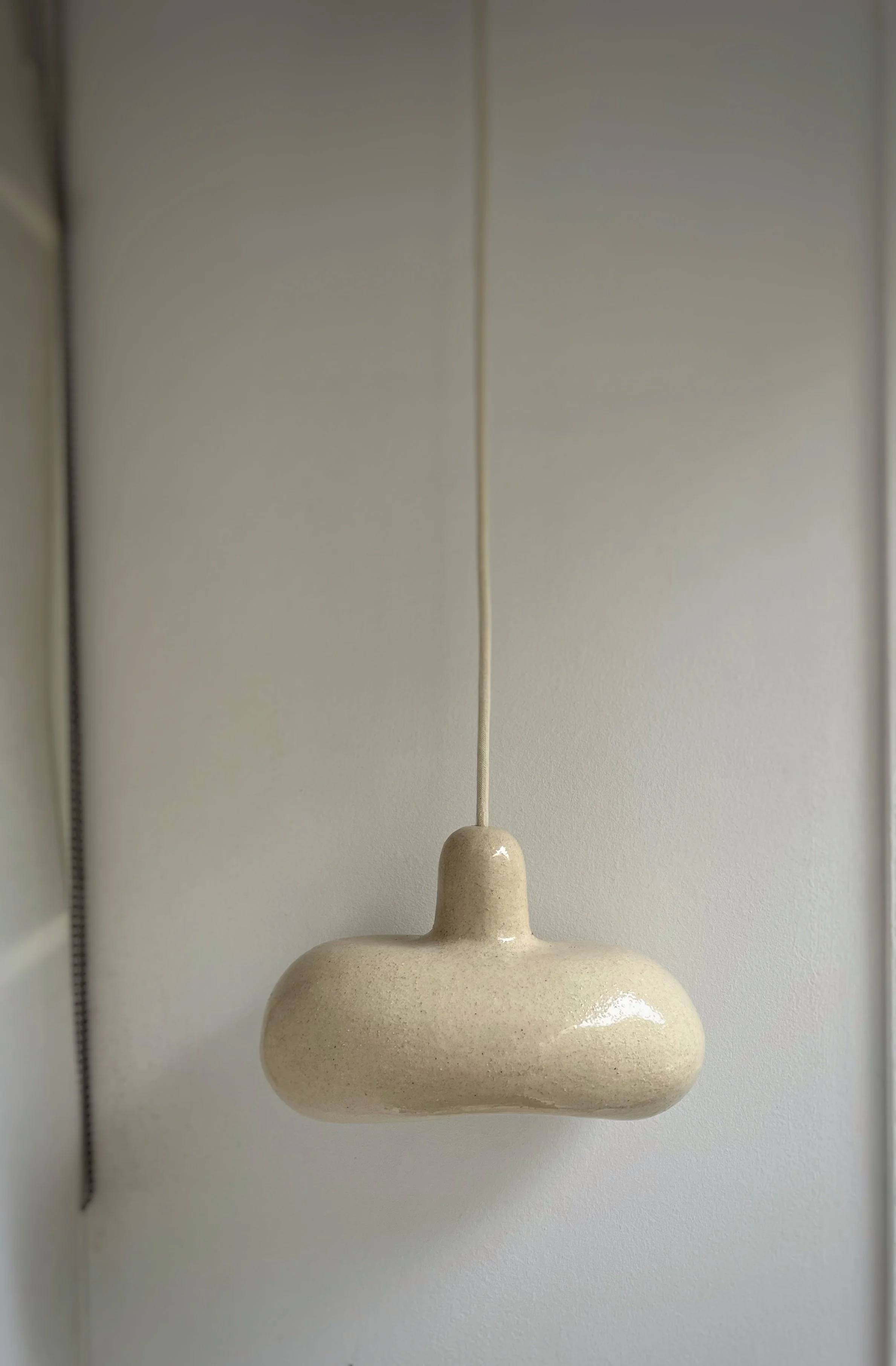 L. 24cm H.14cm l.14cm (légère variation possible)
