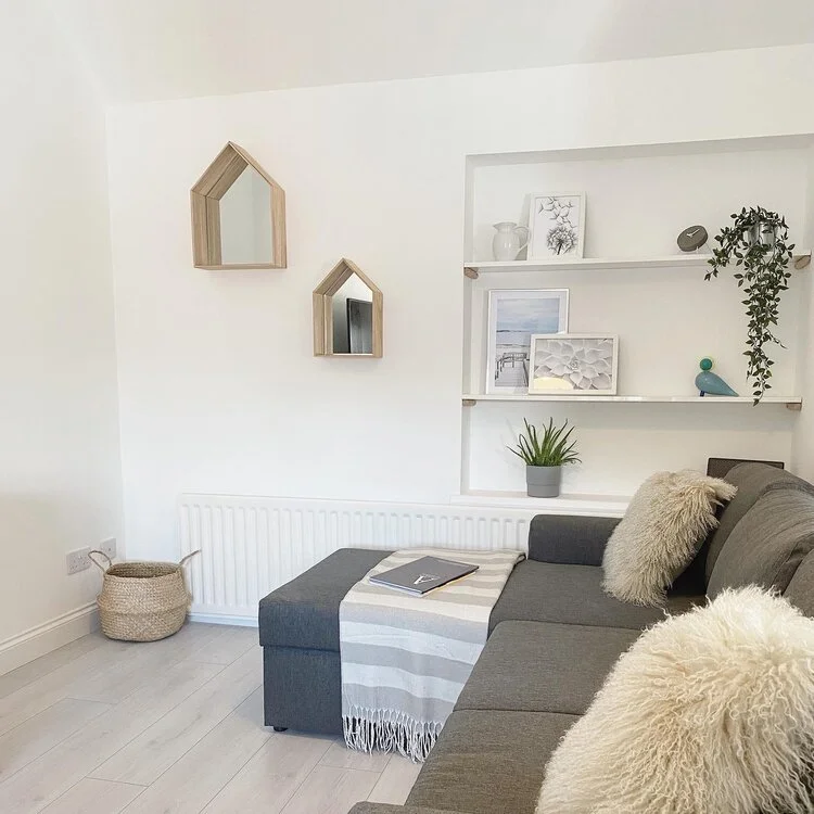 living+sofa.JPG