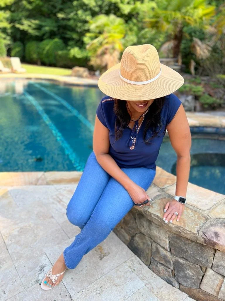 How to Style Your Panama Hat for Any Occasion: Tips and Tricks