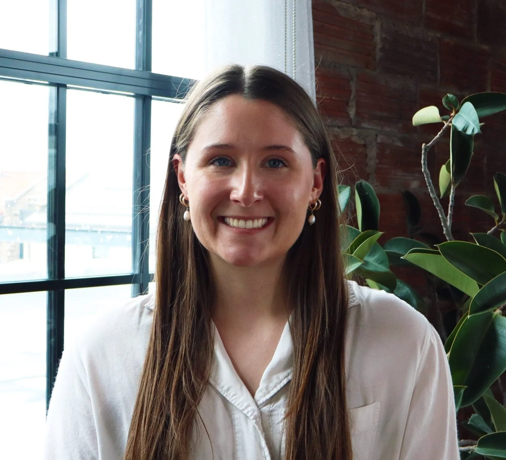 Allison Headshot.jpg