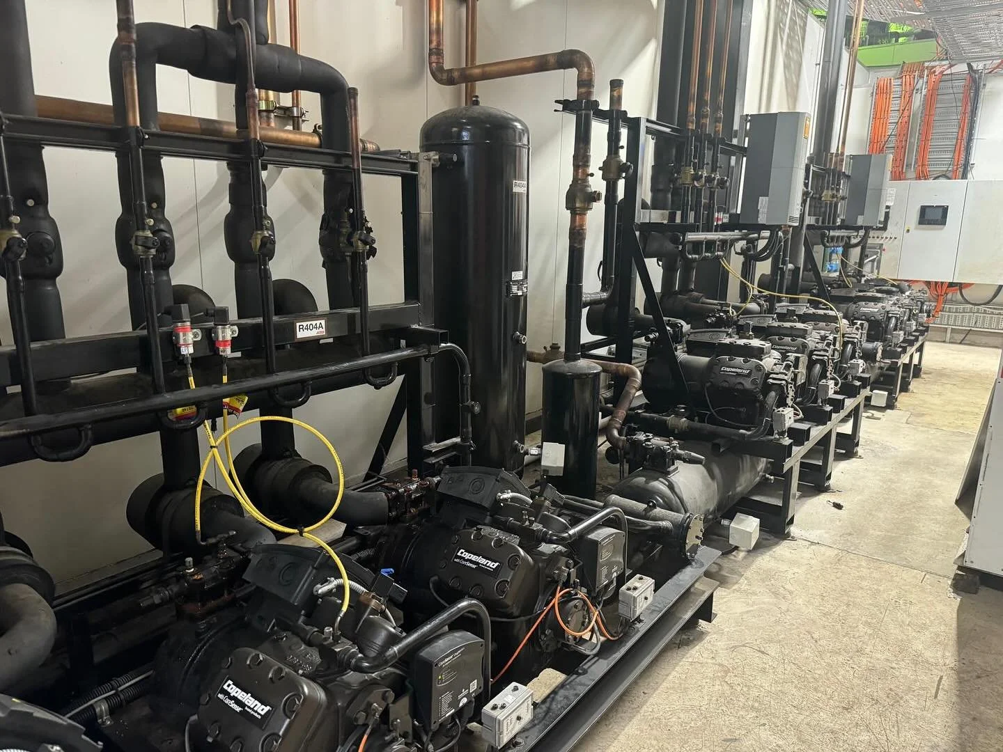 Quarterly maintenance on this today for one of our customers.
&bull;
&bull;
#commericalrefrigeration #refrigeration #refrigerationexperts #equipmentmaintenance #hvac