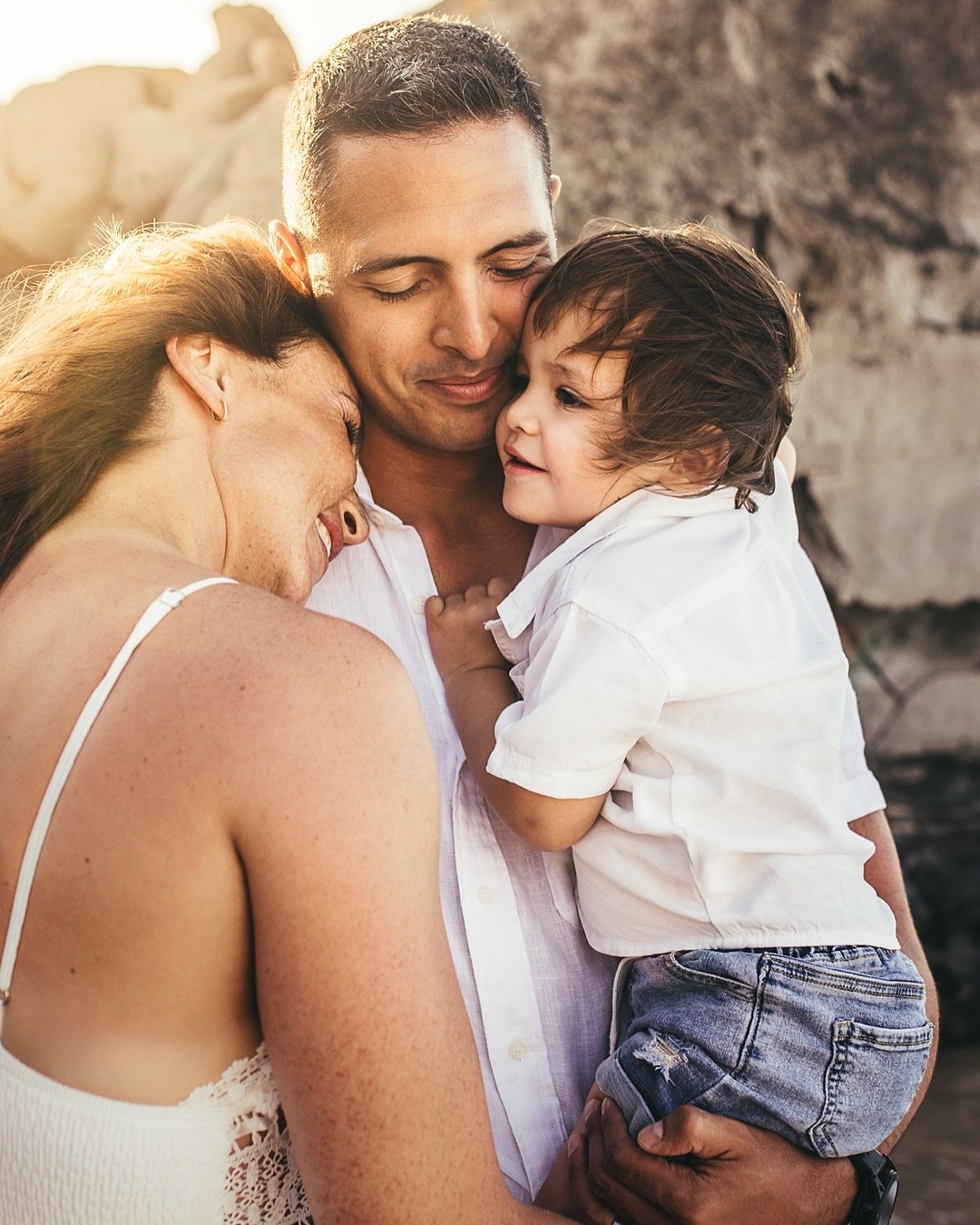 The best family portraits happen when no one&rsquo;s trying too hard. That&rsquo;s where the magic lives. ✴︎
⠀⠀⠀⠀⠀⠀⠀⠀⠀
We&rsquo;ll capture the moments you&rsquo;ll want to relive.