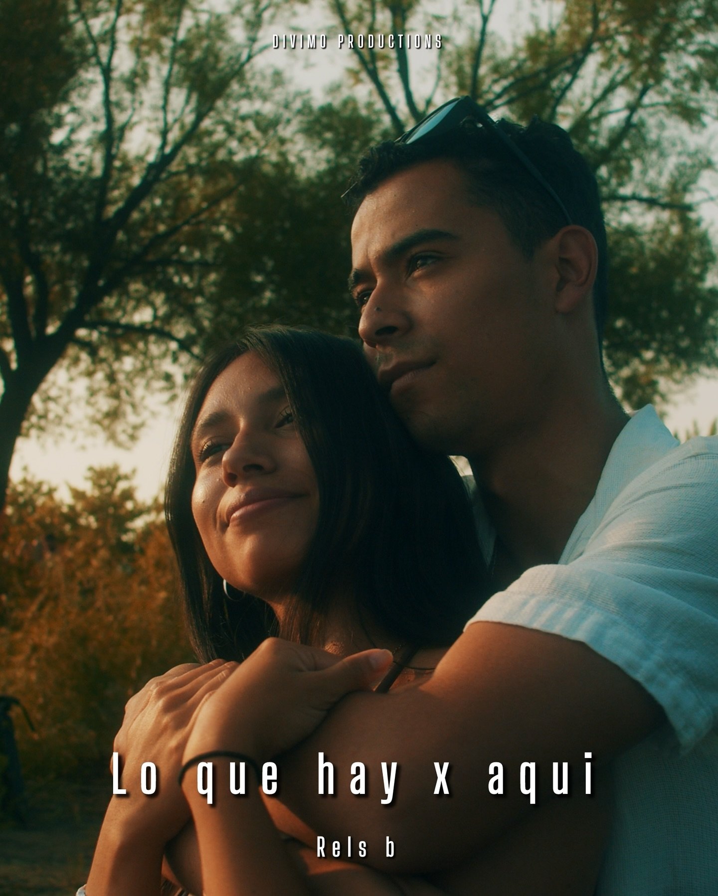Lo que hay x aqui - @skinnyflakk (Video Cover)
Mañana 7PM - 26.08.24
Dirigido por: @carl0s8_9
DOP: @unoaluno
Camara: @alfredolopez.mov
Maquillaje: @jessbie_
Protagonizado por: @prieto_juanis