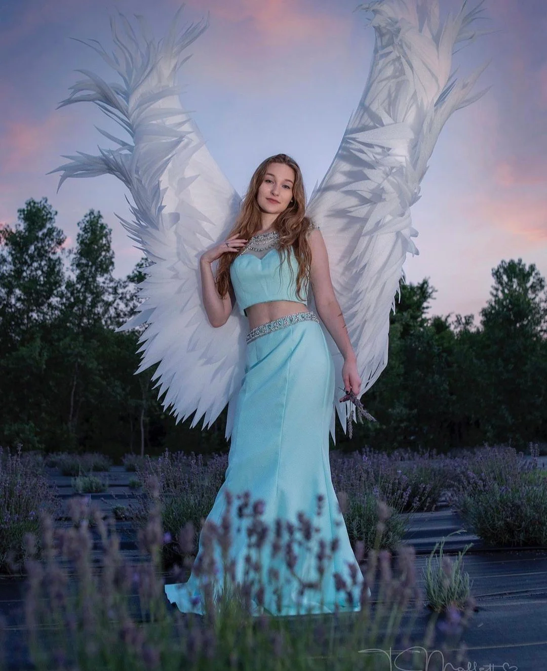 &quot;Peace looks good on you.&quot; 💜👼

There&rsquo;s something heavenly about being surrounded by lavender &mdash; and it&rsquo;s more than just beautiful.

Why we love lavender:

🌿 Calms your mind &mdash; its soothing aroma reduces stress and a