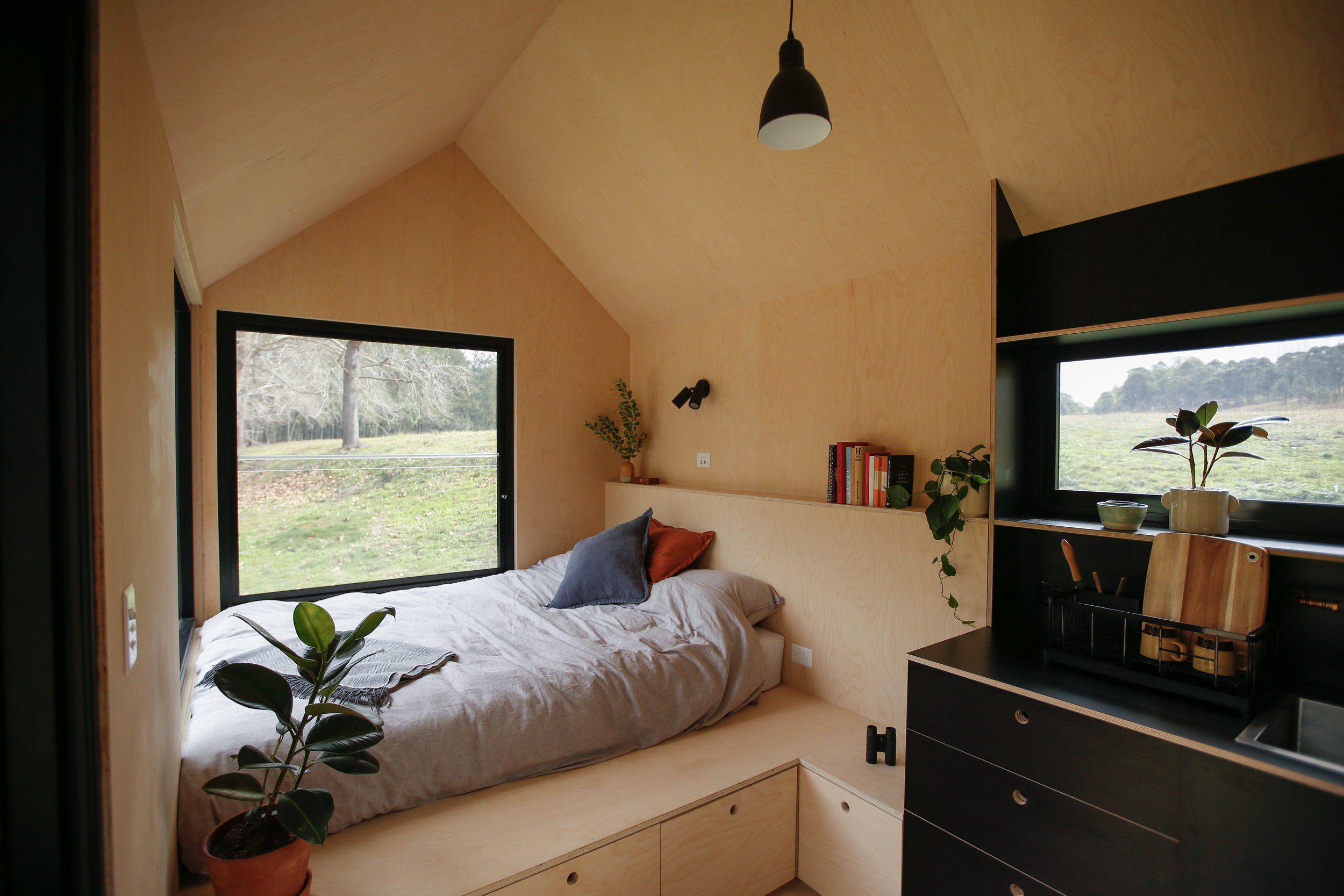 barrington-cabin-fresh-prince29.jpg