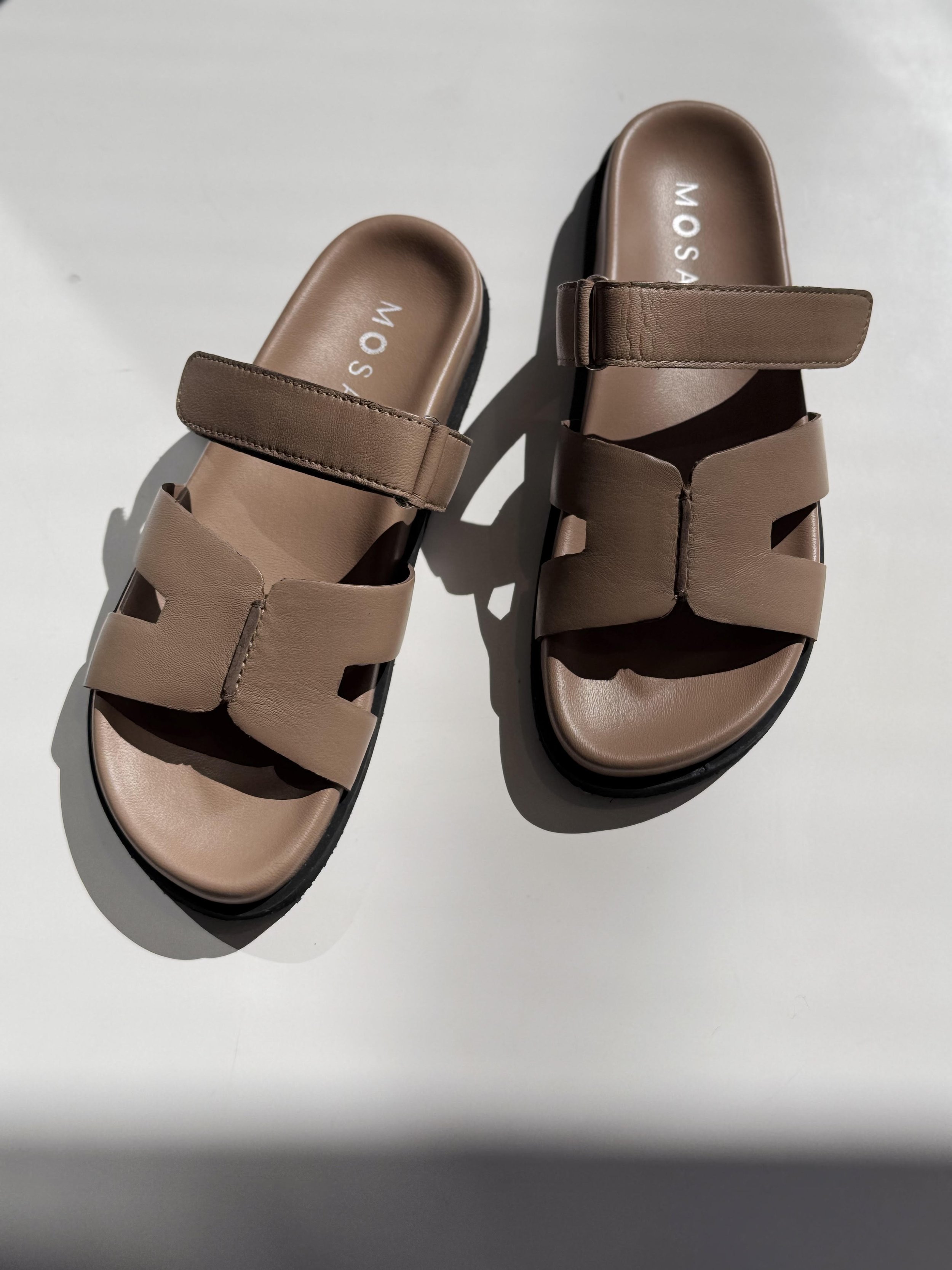 SANDALE · KLETT· TAUPE