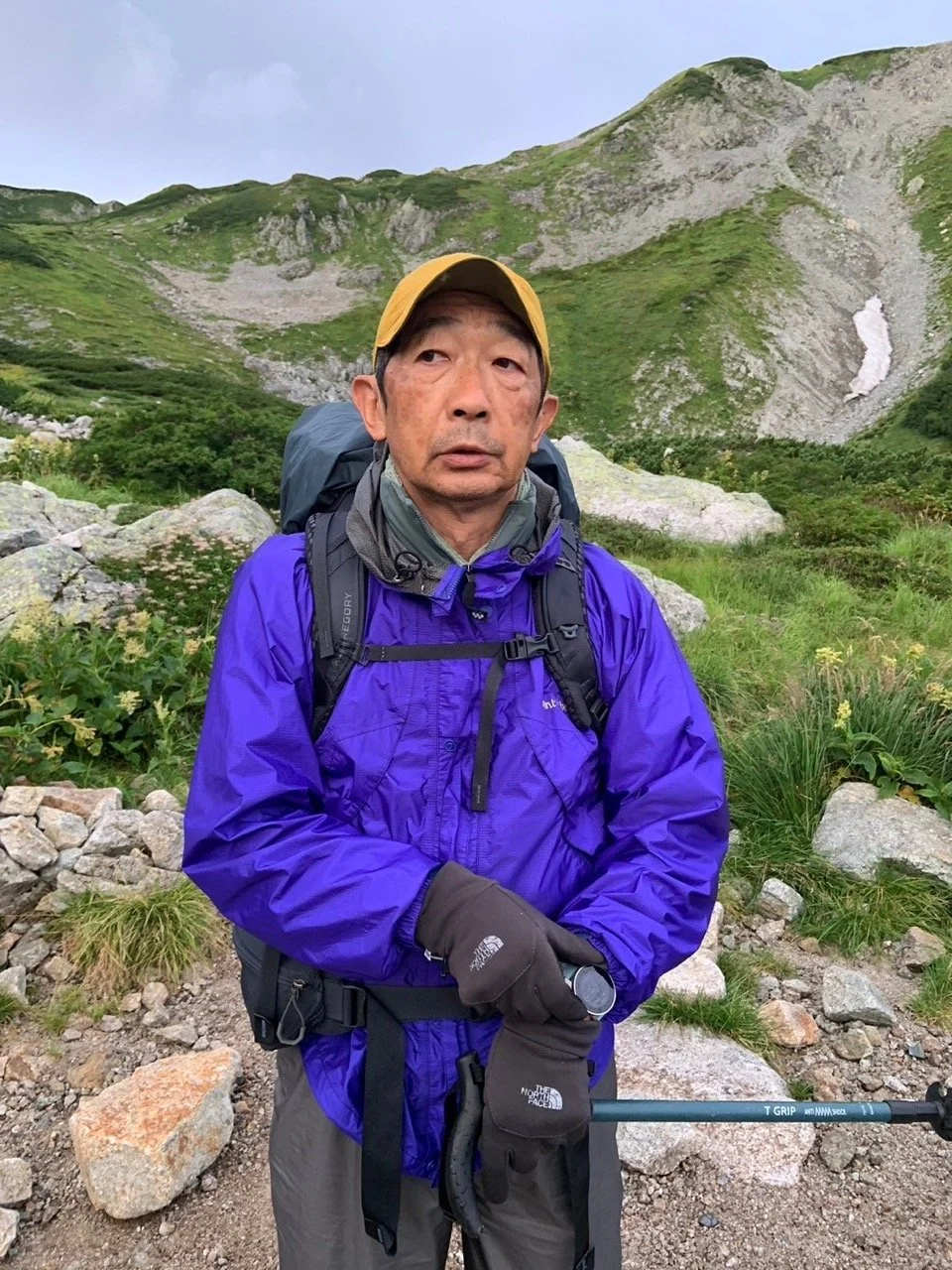 Shigeru K 
山と自然と平和な日常のある世界が、富や権力を求めて他者を排除するような世界よりもずっと幸せな世界だと主張したい。