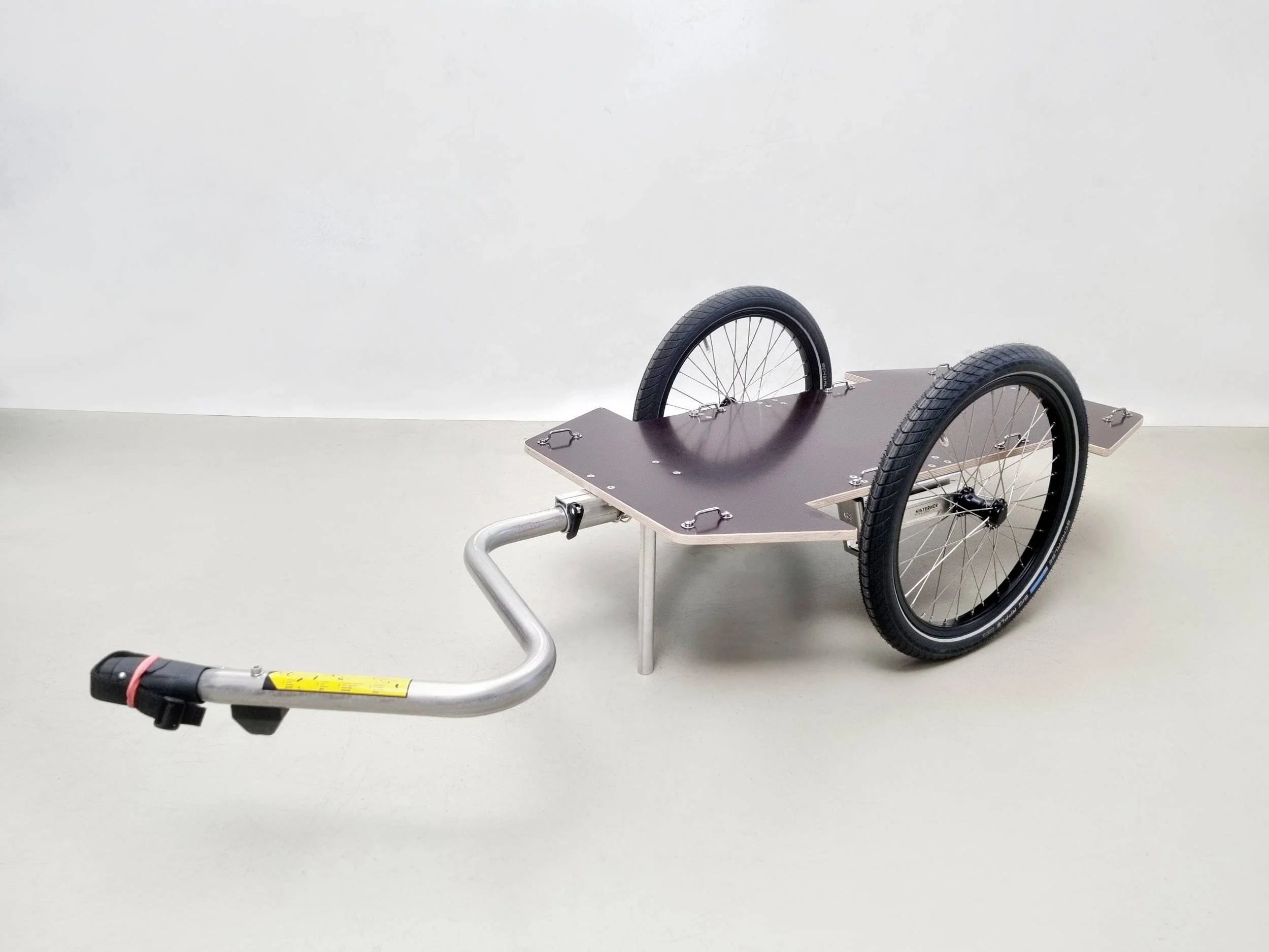 Fahrradanhänger für den Transport von Musikinstrumenten mit Federung