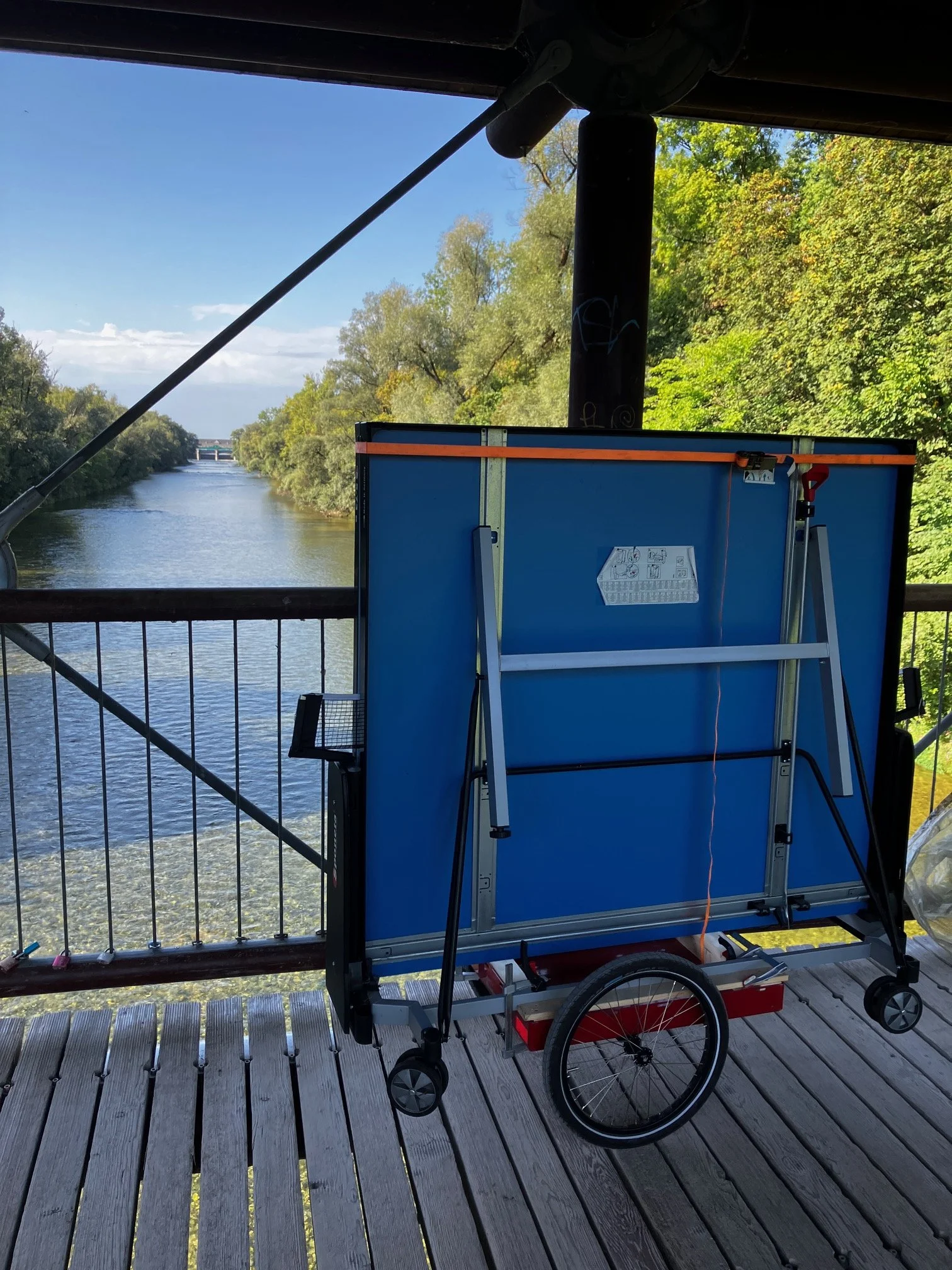 Tischtennisplatte transportieren