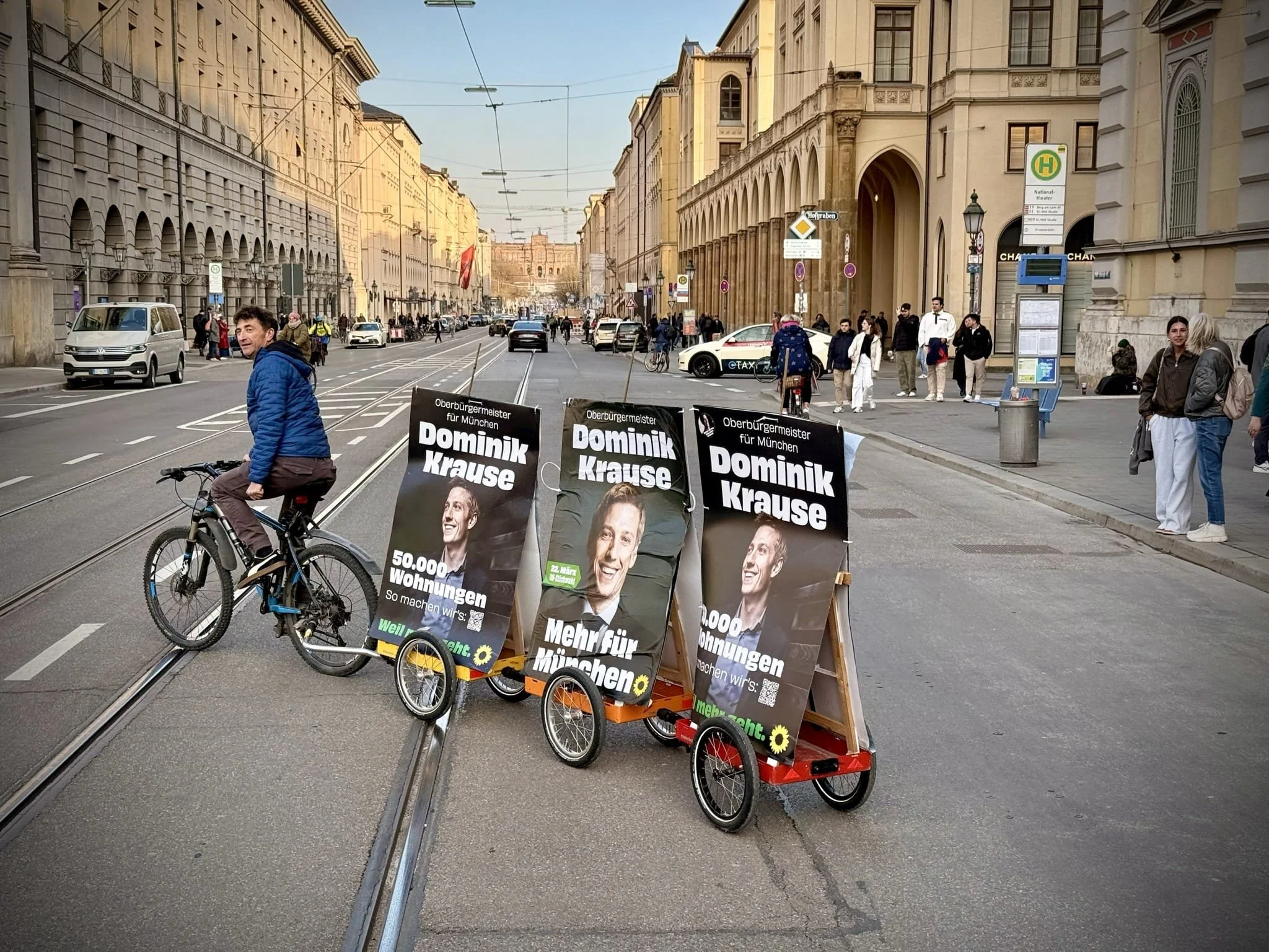 Hinterher-Roadtrain im Wahlkampf