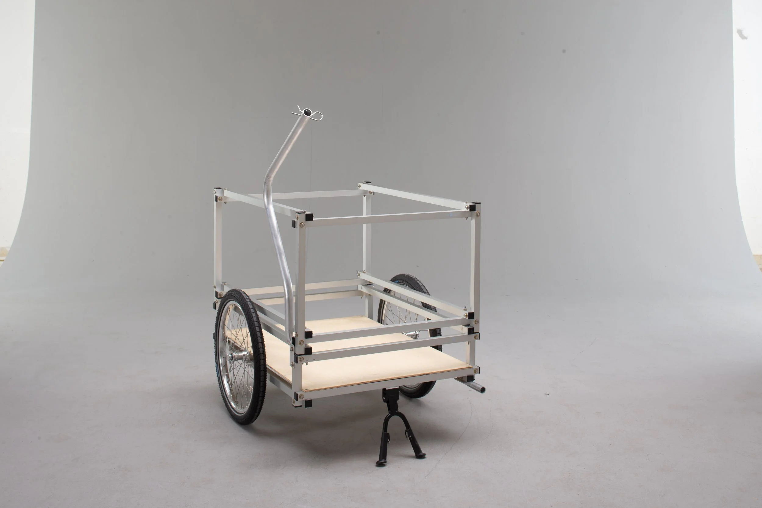 Human Traction Project and Construction of a Bicycle Trailer