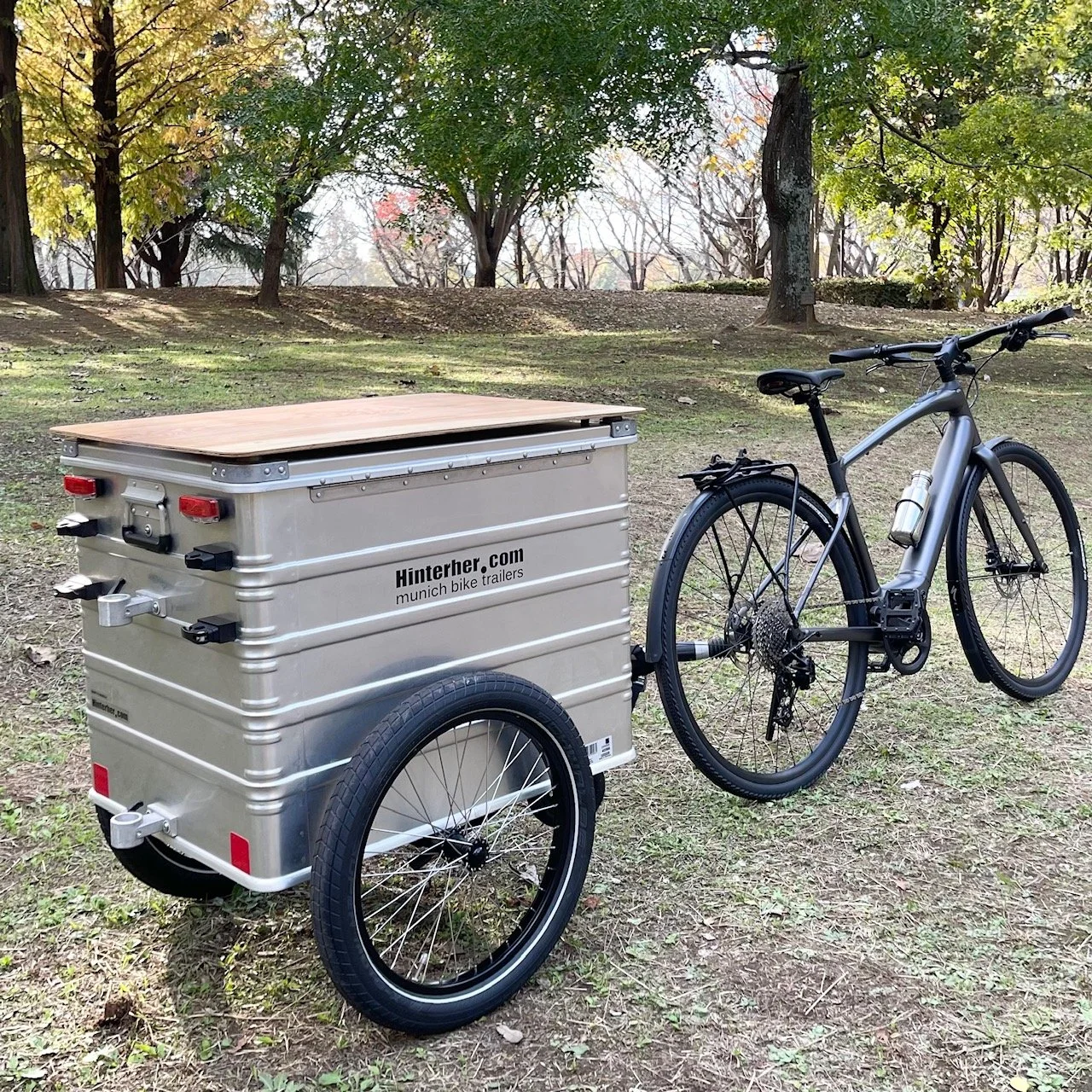 Infostand Japan 02.jpeg