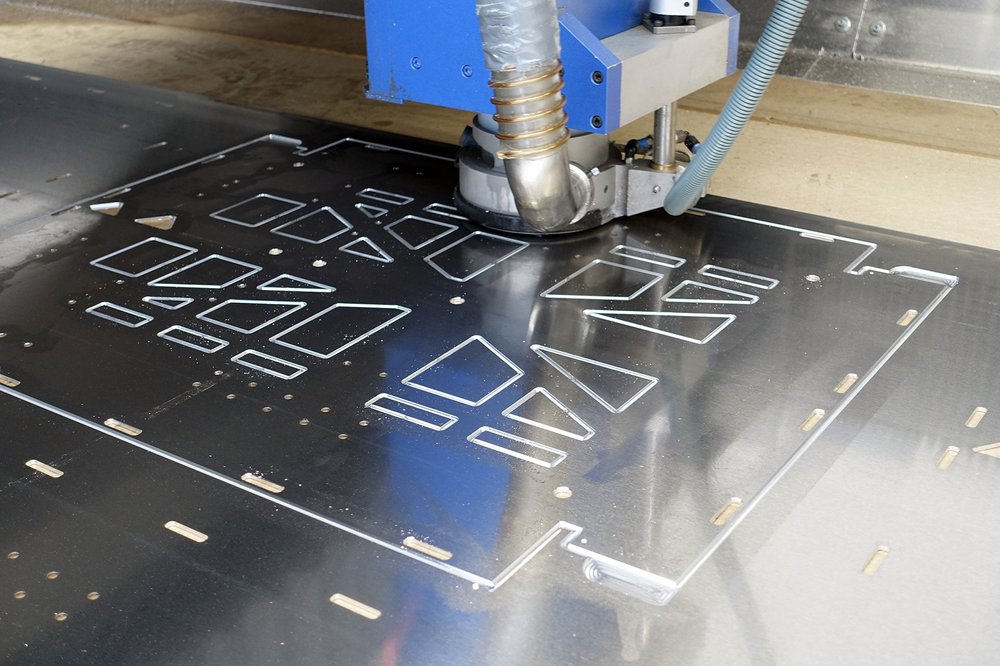 CNC-gefräster Aluminiumzuschnitt für eine Hinterher-Anhängerwanne