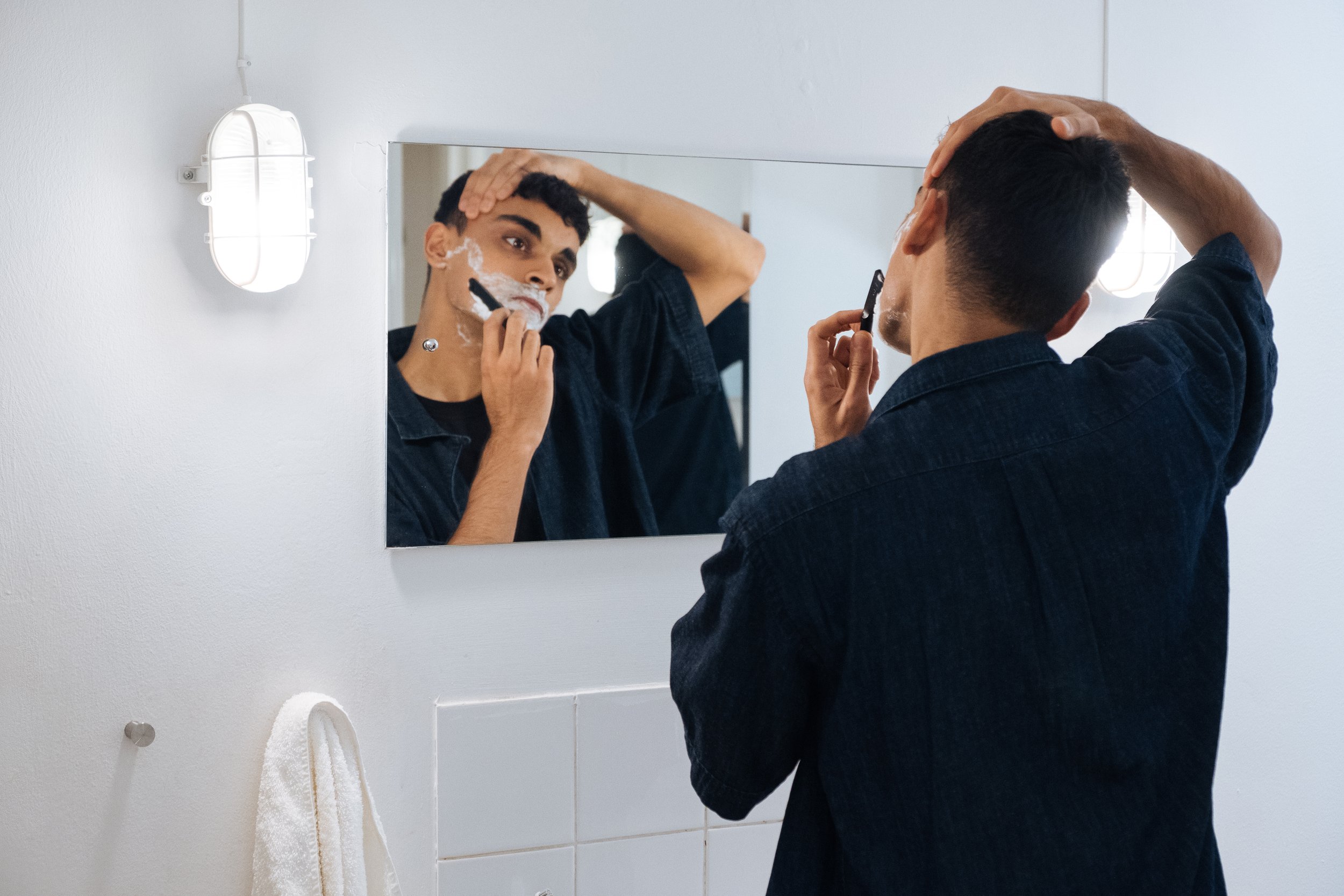 AngleRazorShaving.jpg