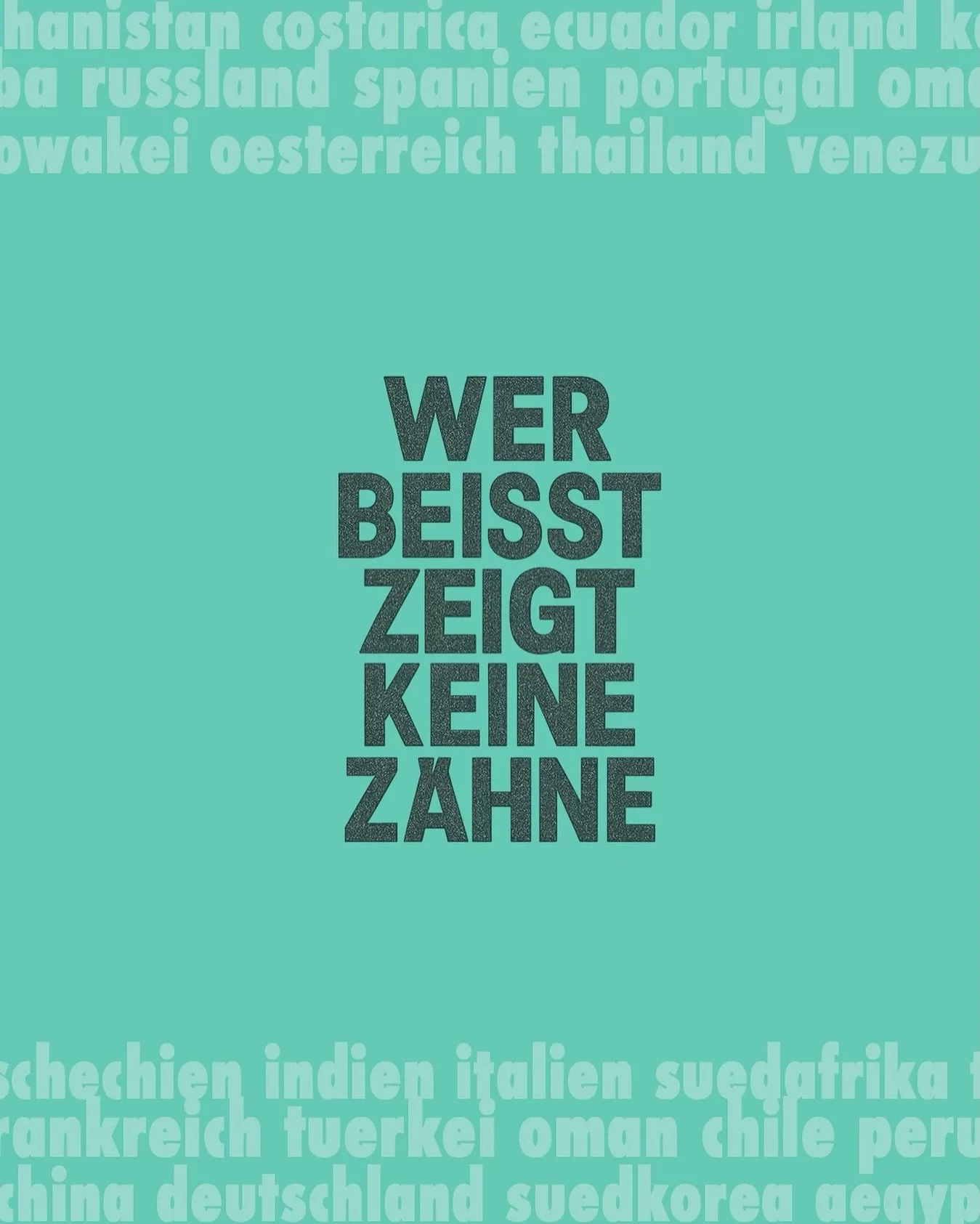 &bdquo;𝙎𝙞 𝙪𝙣𝙖 𝙝𝙖𝙖𝙣𝙖 𝙢𝙚𝙣𝙤, 𝙝𝙖𝙞𝙬𝙚𝙯𝙞 𝙠𝙪𝙪𝙢𝙖.&ldquo; W&ouml;rtlich &uuml;bersetzt: &bdquo;Wer bei&szlig;t, zeigt keine Z&auml;hne.&ldquo; Dieses Sprichwort ist dem Deutschen &bdquo;Hunde, die bellen, bei&szlig;en nicht&ldquo; nic