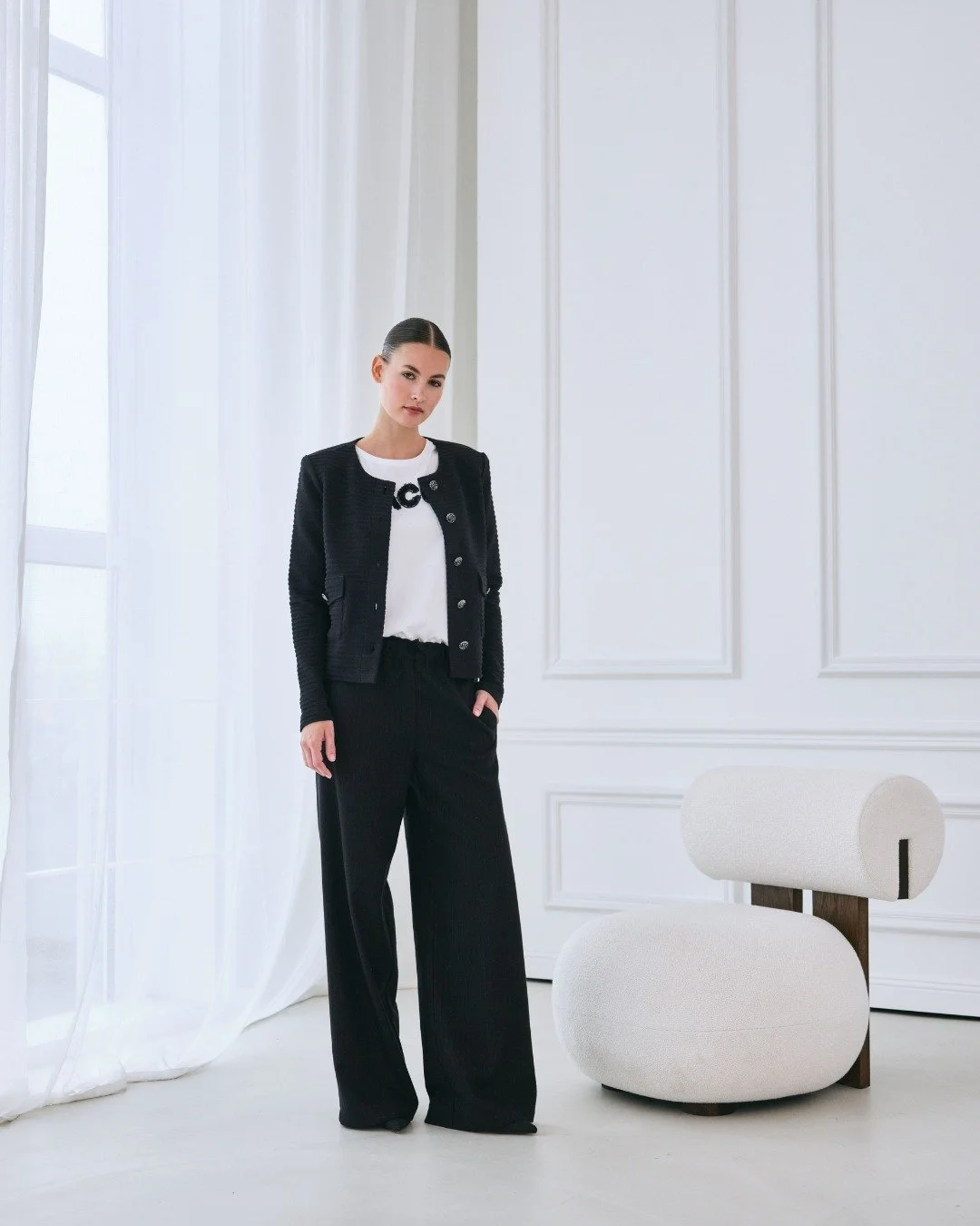 Milano Italy
Collection WINTER 2025 - drop September
#milanoitaly #milanoitalyfashion #ultimofashion #septembercollection #wintercollection #collectionwinter25 #fashiondob #fashion #ultimofashiongroup