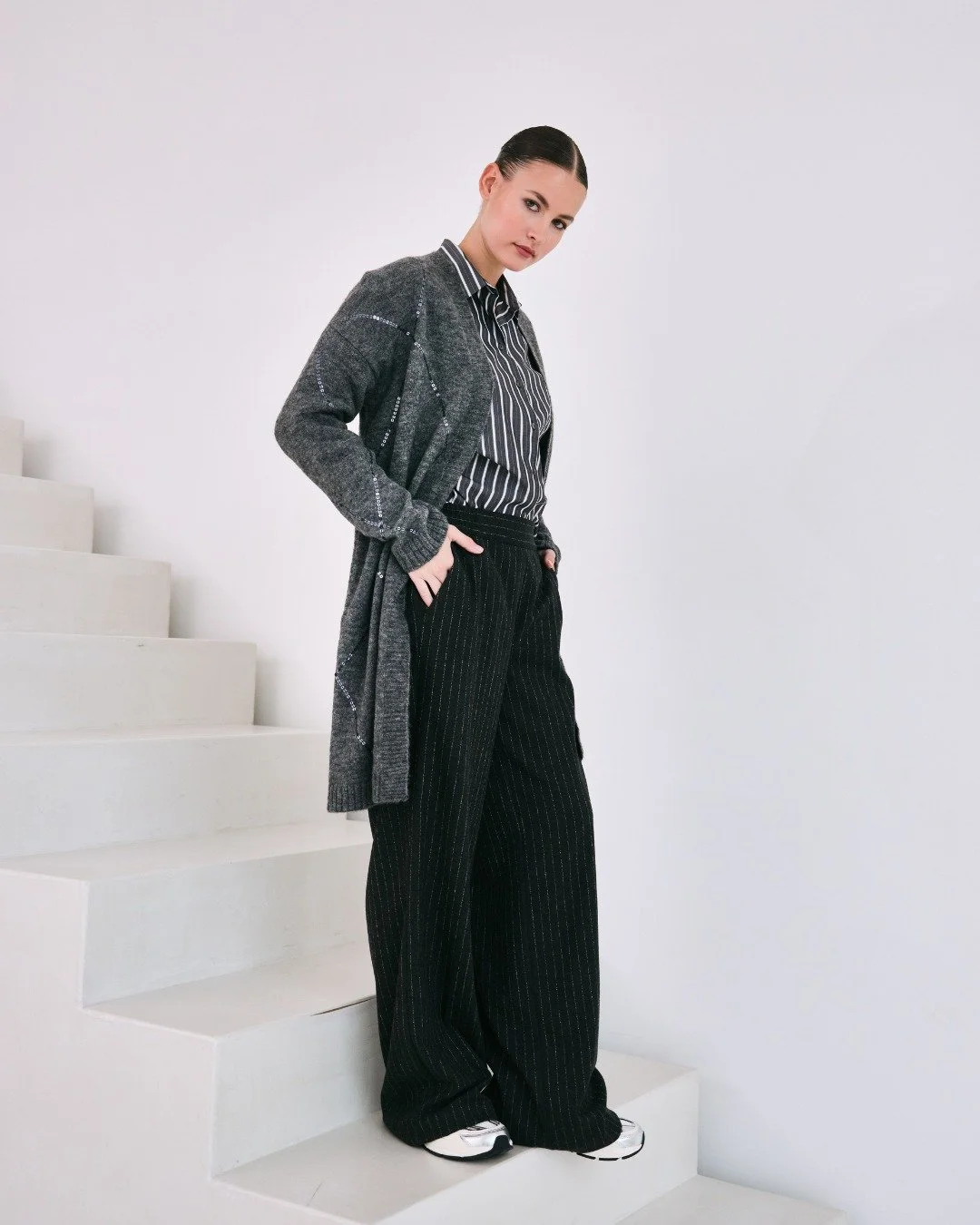 Milano Italy
Collection WINTER 2025 - drop October
#milanoitaly #milanoitalyfashion #ultimofashion #octobercollection #wintercollection #collectionwinter25 #fashiondob #fashion #ultimofashiongroup