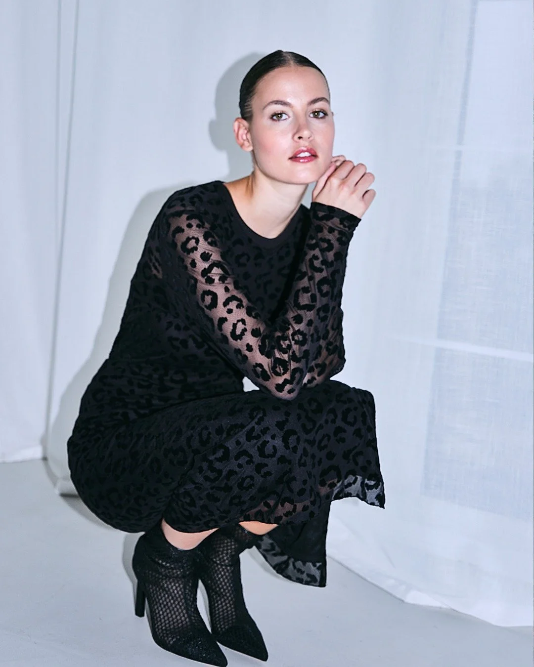 Milano Italy
Party Collection 2025 
#milanoitaly #milanoitalyfashion #ultimofashion #partycollection #partycollection25 #christmasoutfit #XmasOutfit  #newyearsoutfit #festivalseason #fashiondob #fashion #ultimofashiongroup