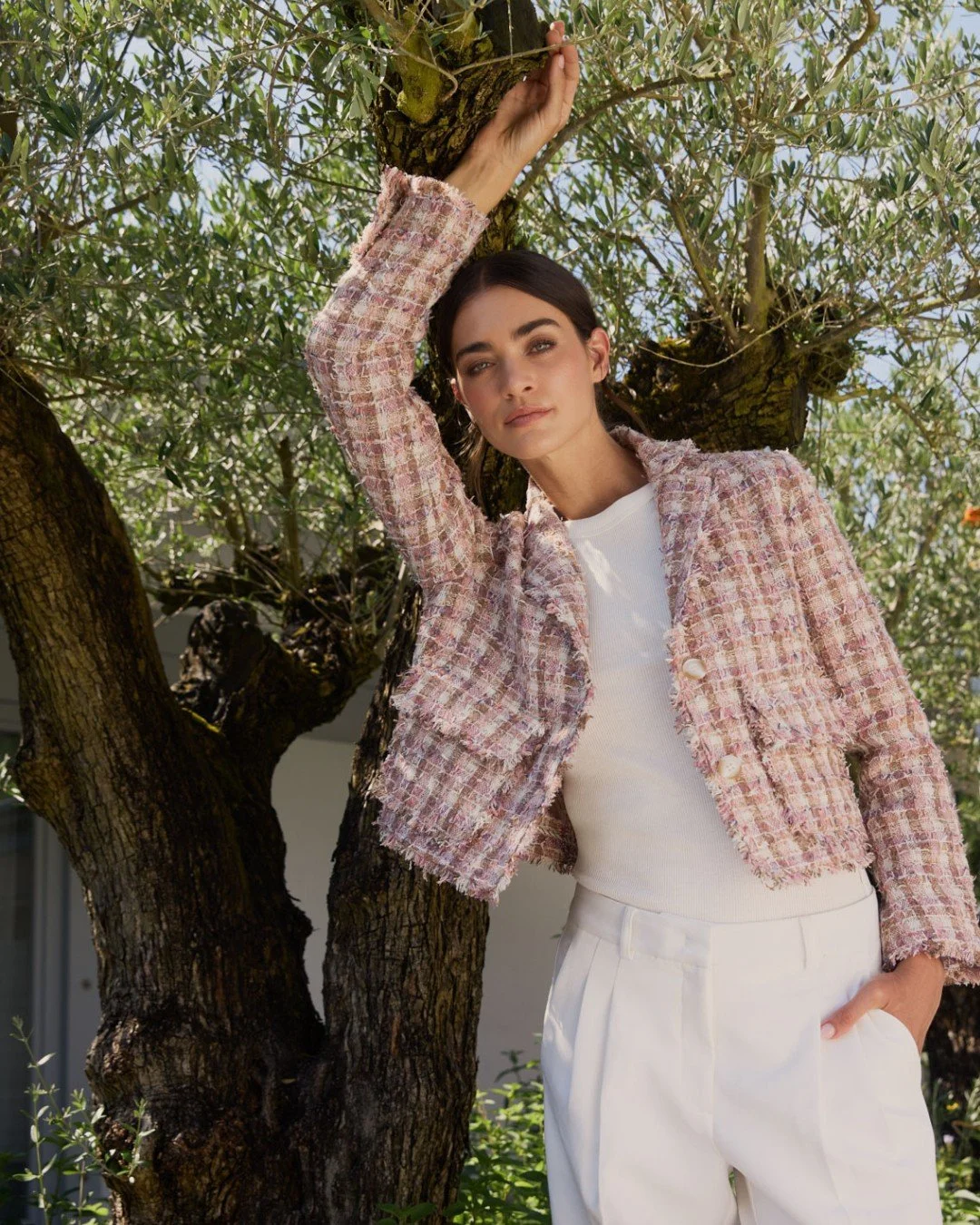 Milano Italy collection SPRING 2026 

#milanoitalyfashion #collectionspring #ultimofashiongroup #ultimofasdhion #collectionnovember26 #softspringfashion