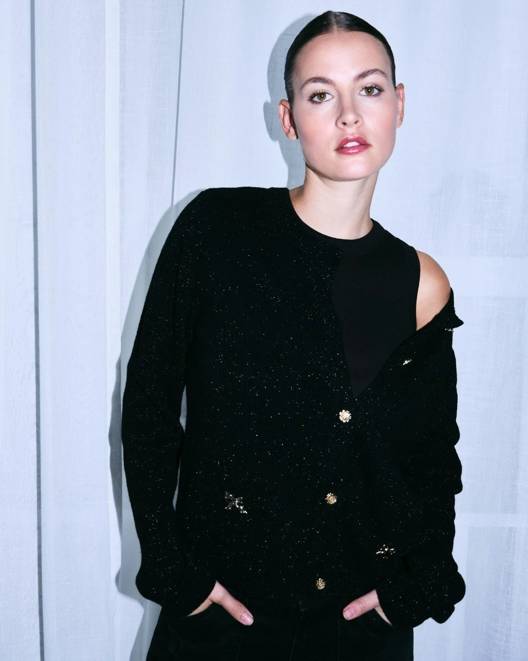 Milano Italy
Party Collection 2025 
#milanoitaly #milanoitalyfashion #ultimofashion #partycollection #partycollection25 #christmasoutfit #XmasOutfit  #newyearsoutfit #festivalseason #fashiondob #fashion #ultimofashiongroup