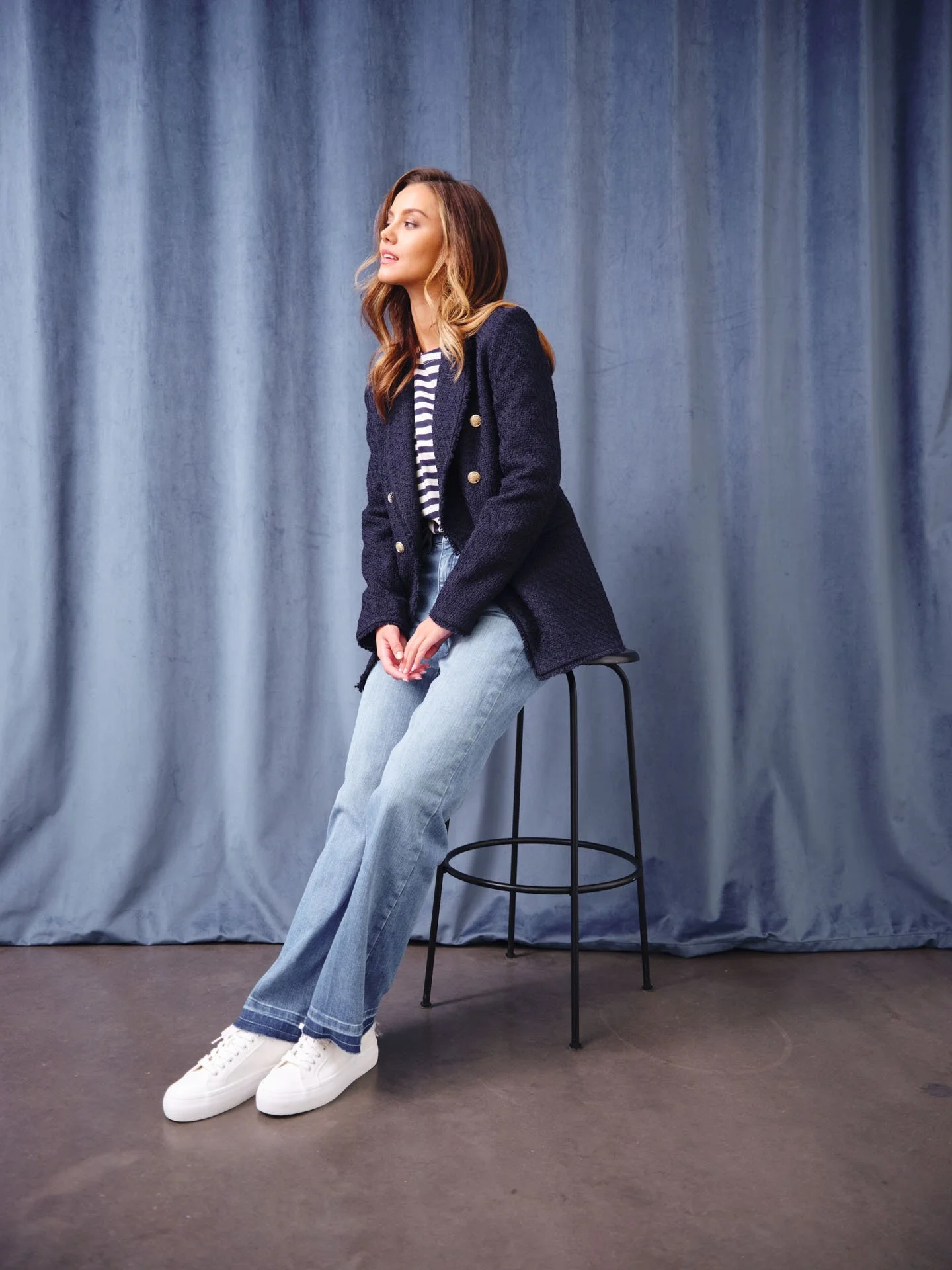 33-4459-4058-607, 33-5251-8378-0-1607, 33-2203-2154-608