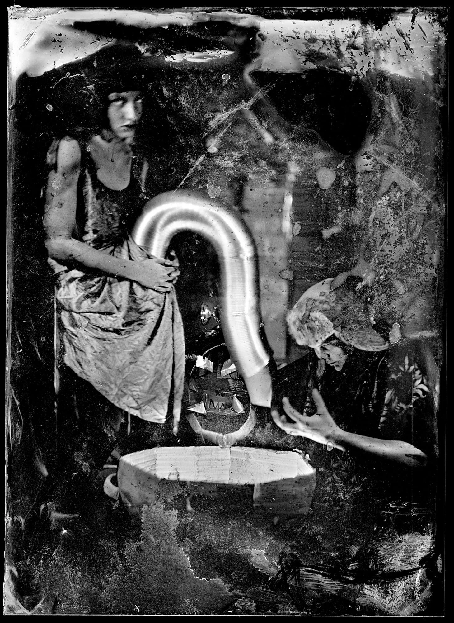 Andreas Grahl; Das Ritual; 2019; ambrotype on fine art paper; 80 x 60cm; Courtesy of the Artist