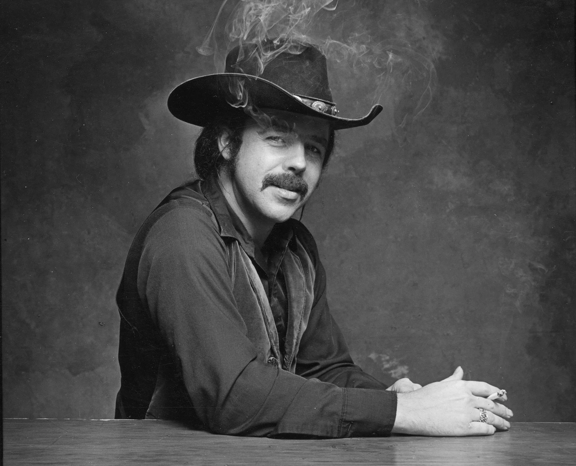 STEVE YOUNG; 1942-2016 / Studio portrait 1976