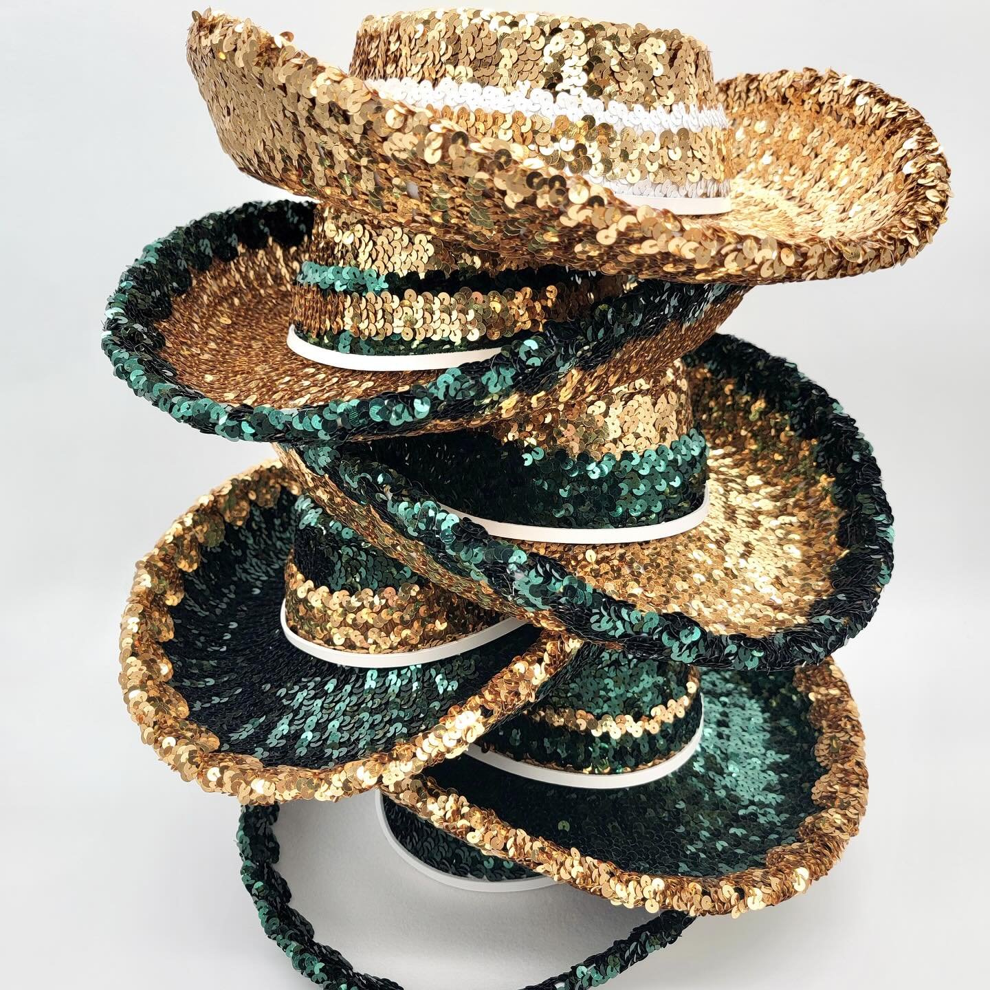 Gorgeous hats for @kfgolddusters! 💛💚🤍

#floyetteoriginals #floyettehats #floyettesparkle #dance #dancer #dancelife #welovedance #drillteam #drillteamlife #college #highschool #fnl #FridayNightLights #texas #customhatmaker #customhats #redoaktexas