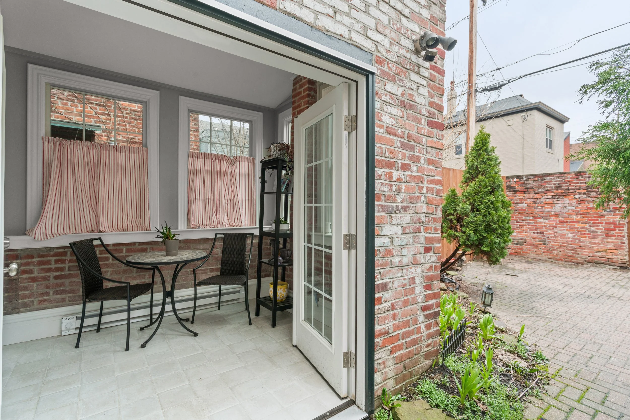 Mexican War Streets Kitchen Sunroom8304_print.jpg