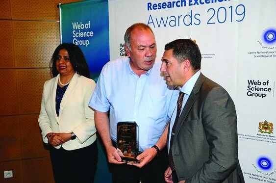 Collaborator of the IDL Receives Research Excellence Award