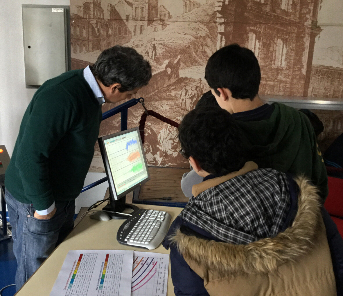 Entrevista a Professoras de Ciências Naturais e Biologia/Geologia após visita aos módulos educacionais de sismologia