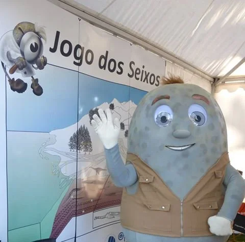 mascote-rocha-amiga.jpg