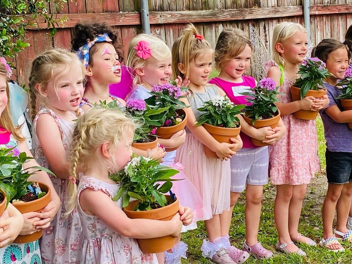 What a joy when the birthday girl asks if you&rsquo;re a fairy godmother! Cheers to spring fairy parties! #fairyparty #fairygarden #nolakids #metairiekids #fairydust #nolakidsparties